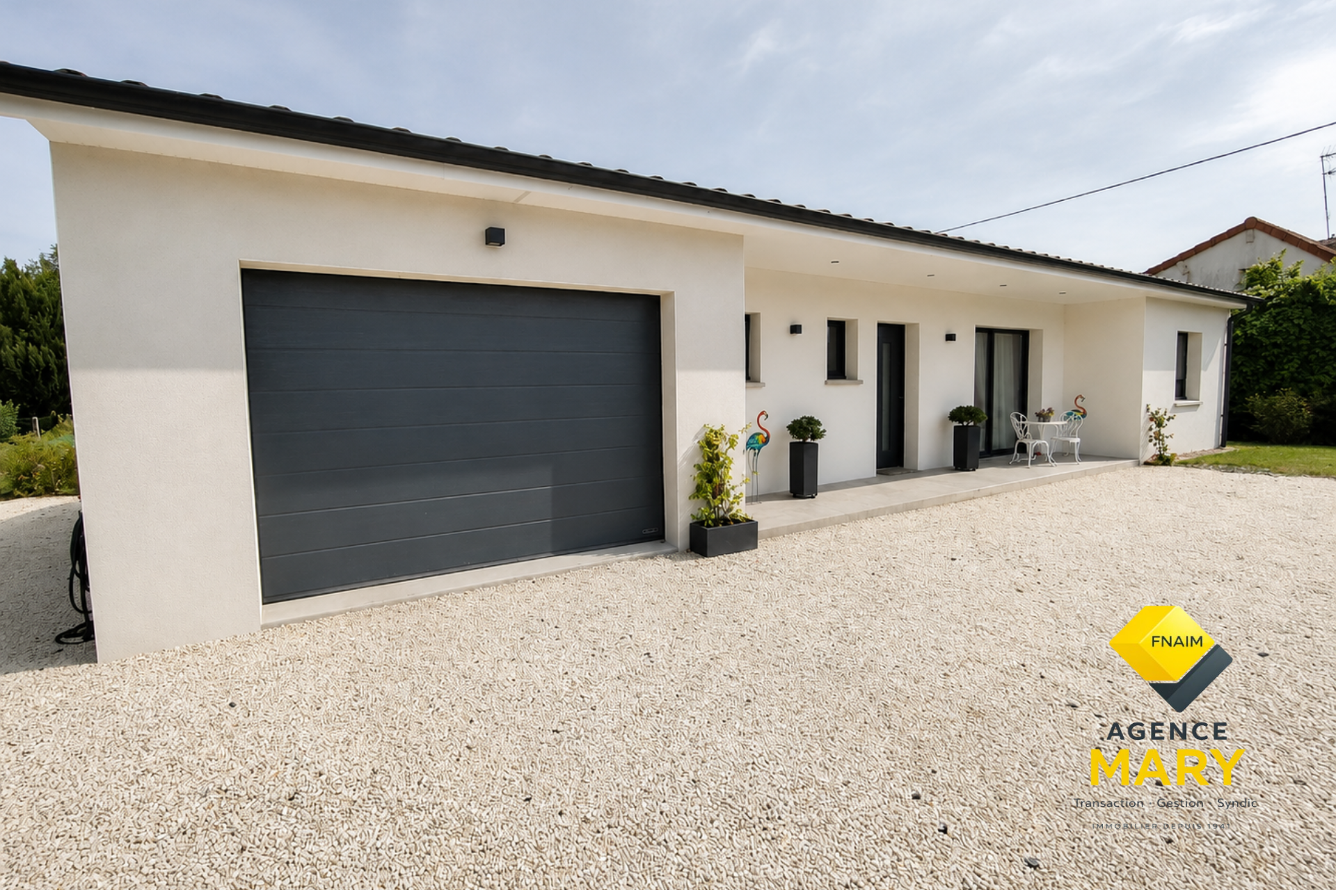 Maison Neuve de Plain-Pied avec Piscine à Hauterive – Construction 2024 - Image 2