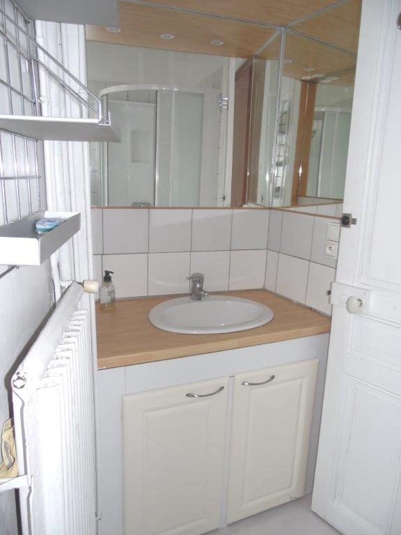 VICHY entre Parcs et Gare – appartement type 3 - Image 5