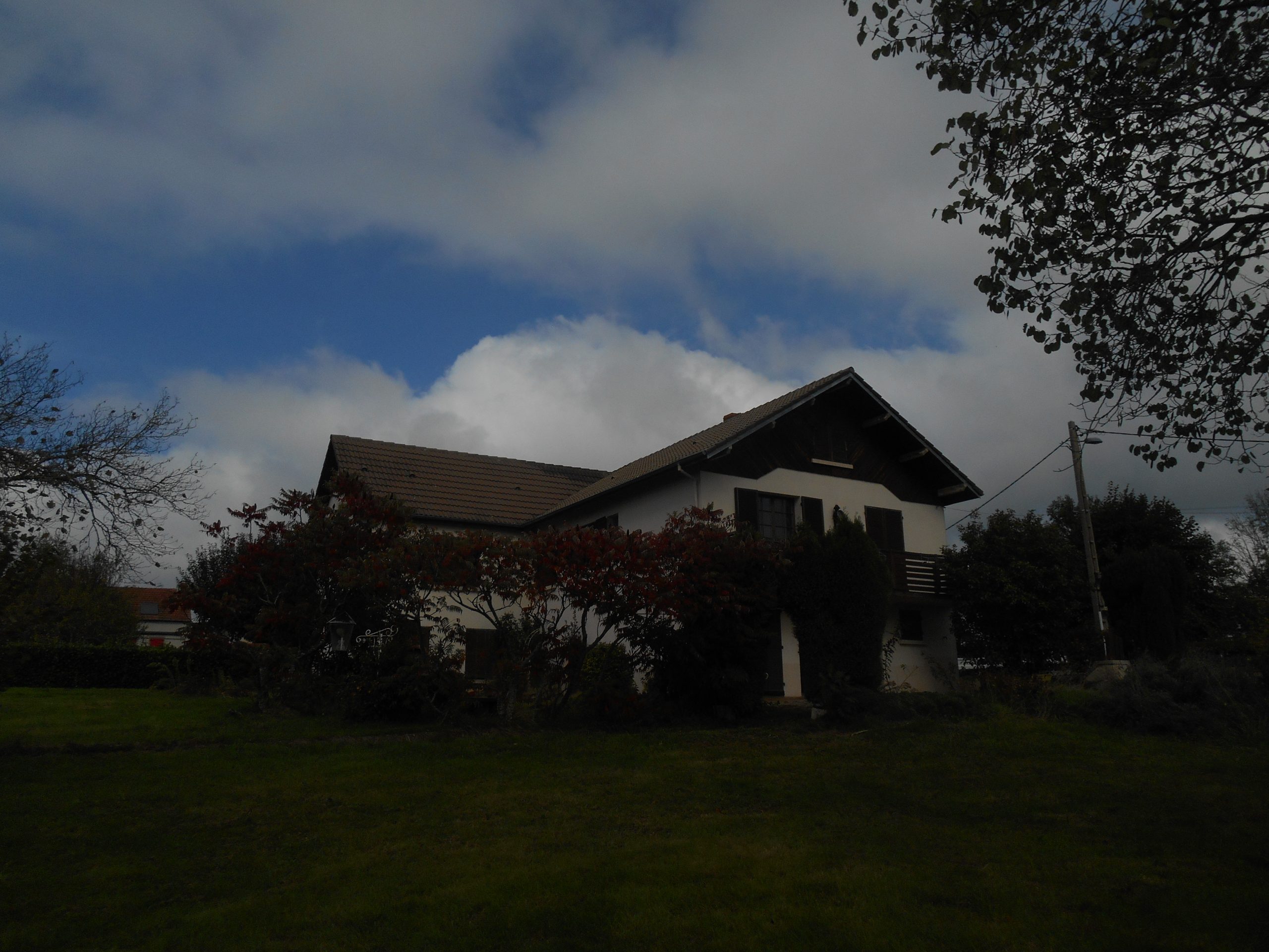 SAINT ELOY LES MINES Maison 170M² - Image 2