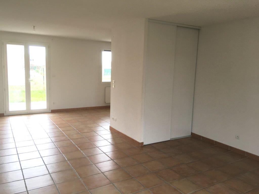 MAISON BELLERIVE SUR ALLIER - Image 4