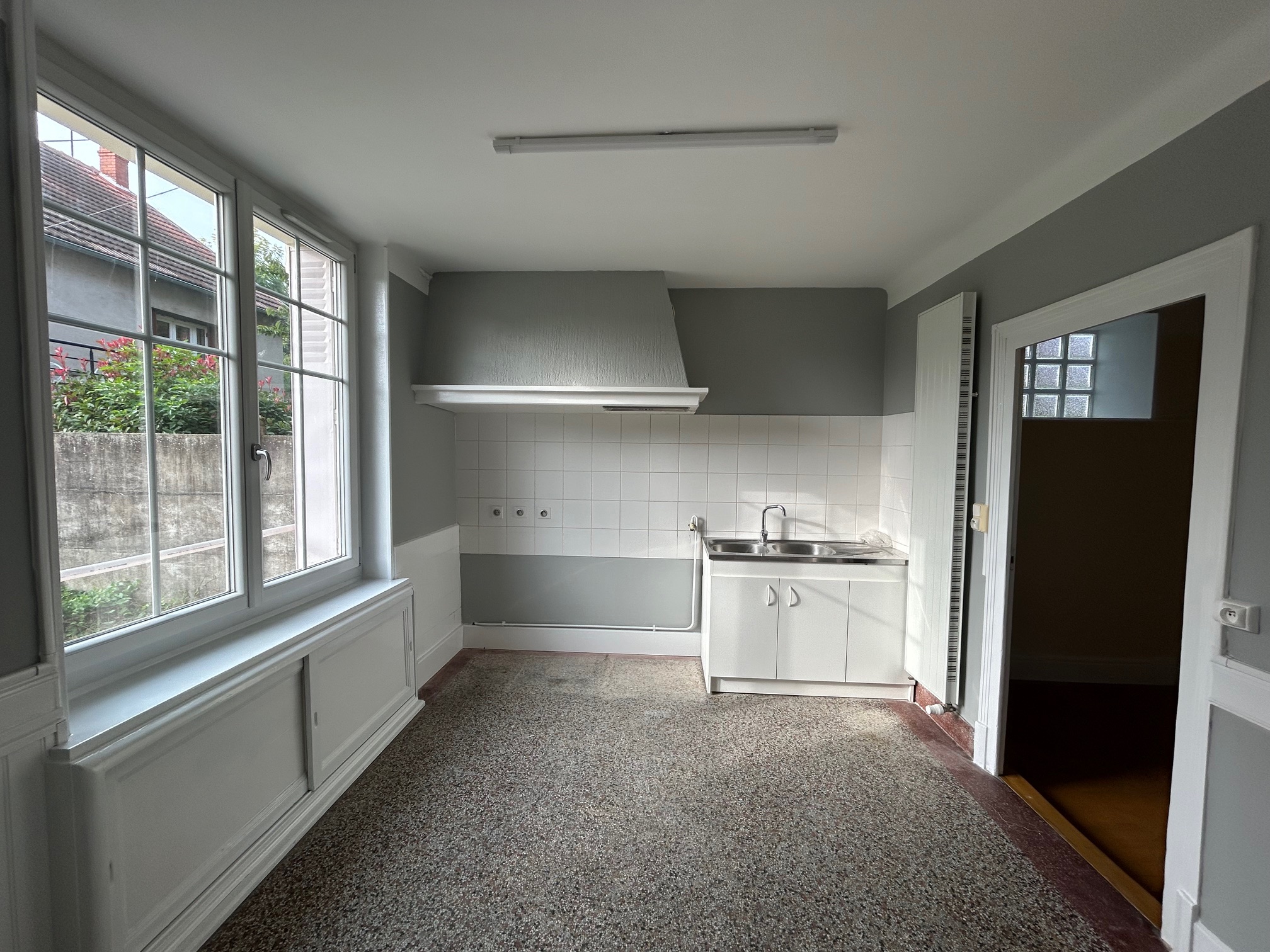 BELLERIVE SUR ALLIER Maison de plain pied - Image 6