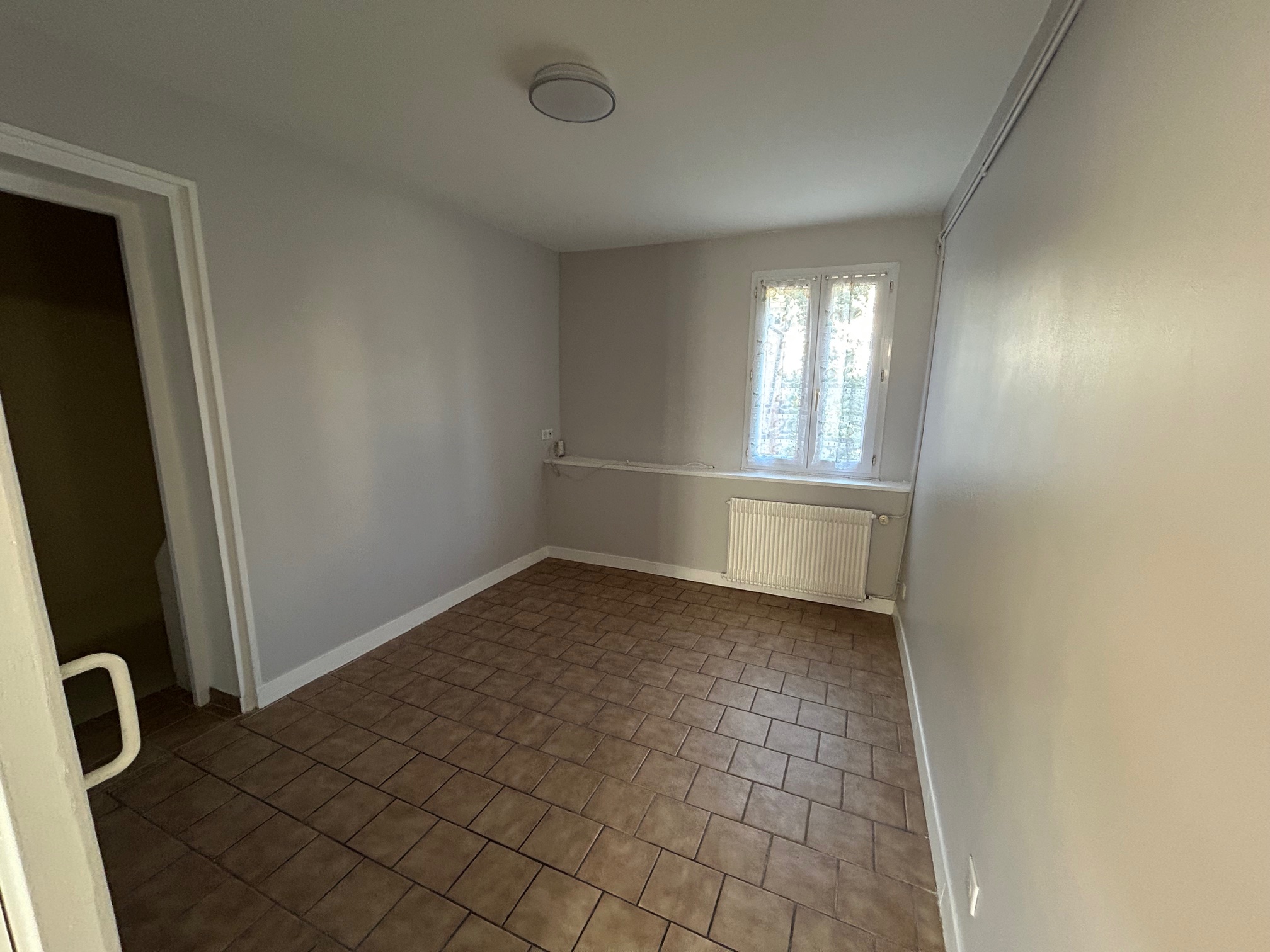 CUSSET MAISON T2 PLAIN PIED - Image 3