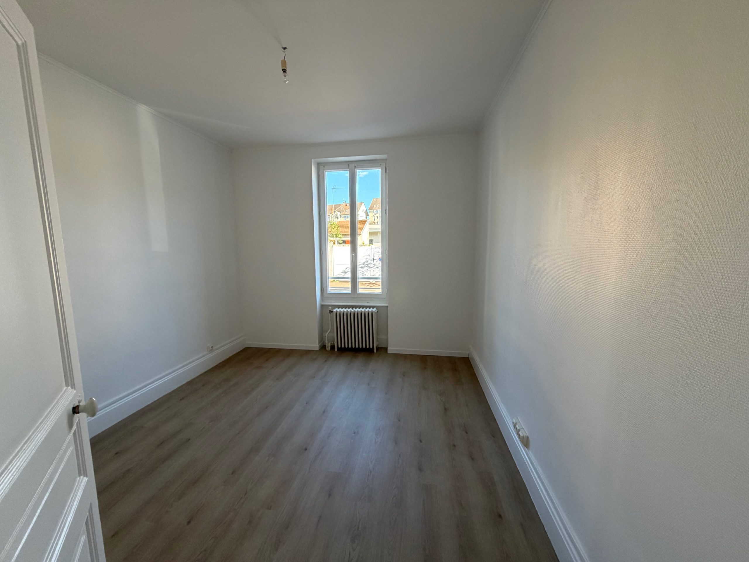 VICHY Quartier de France - Image 9