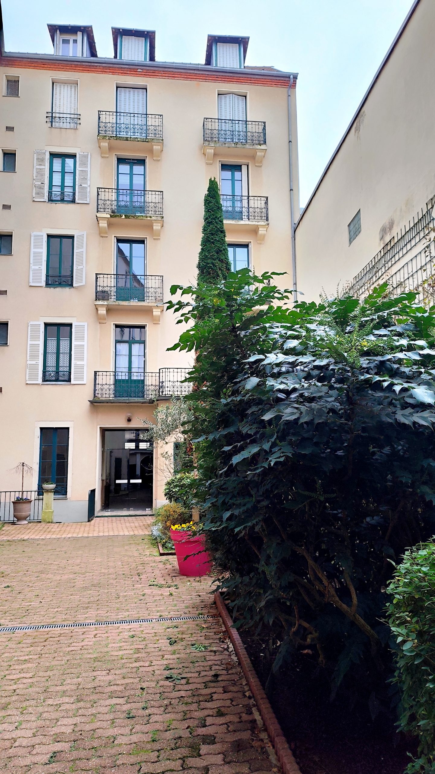 RARE – Duplex 100M² entre Parc & Opéra, au cœur de Vichy