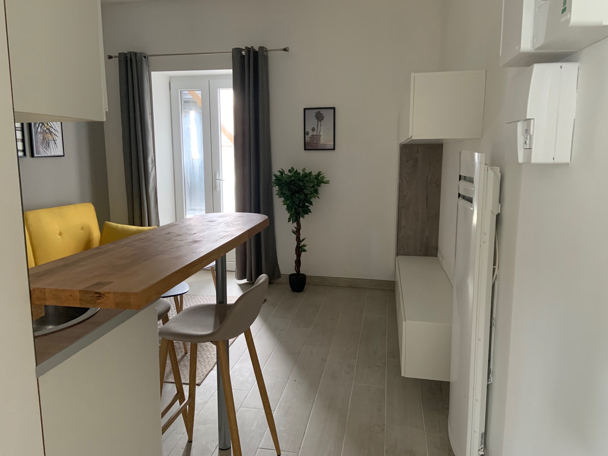 VICHY Appartement T2 MEUBLE - Image 2