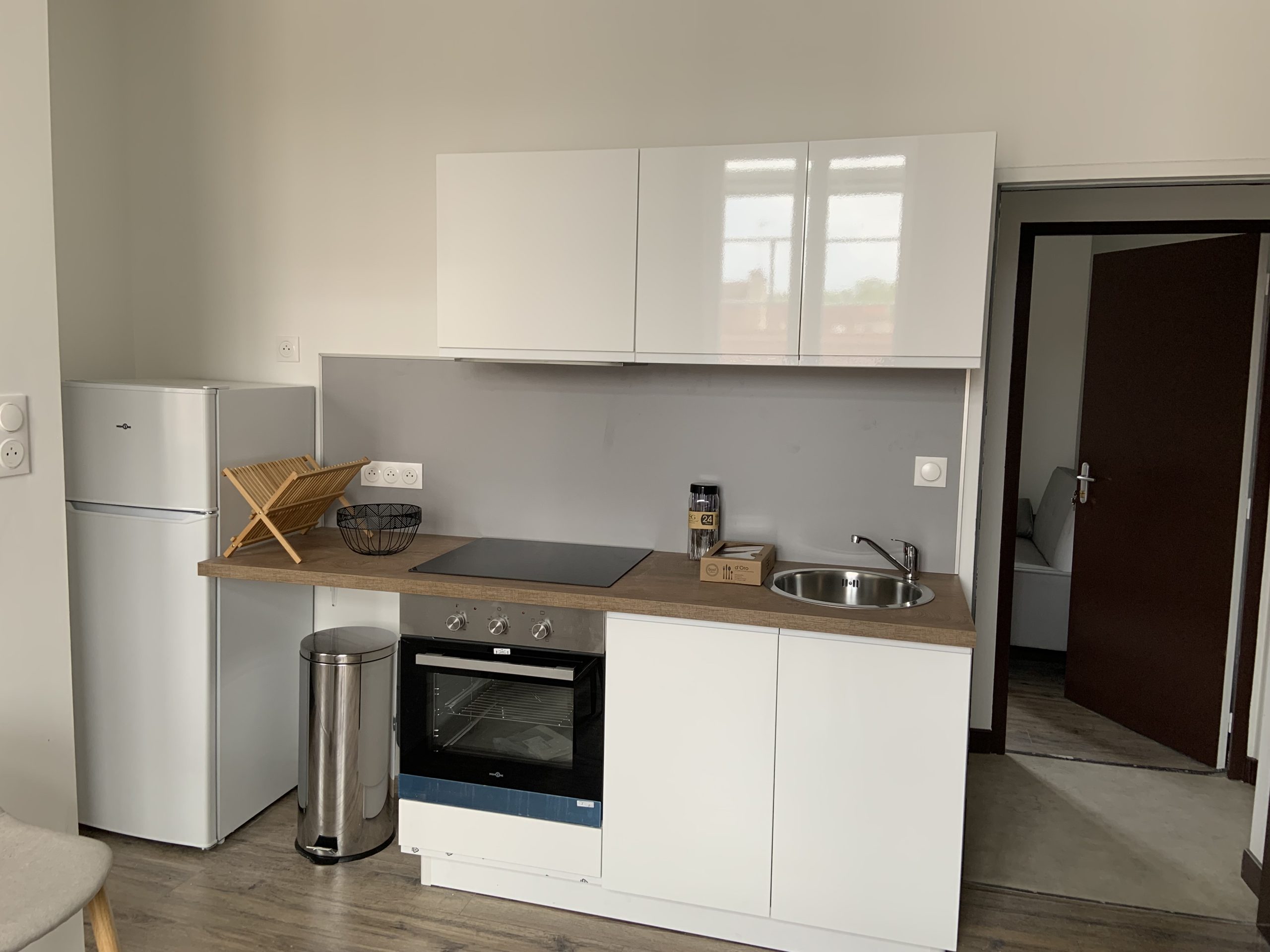 VICHY  Appartement MEUBLE - Image 1