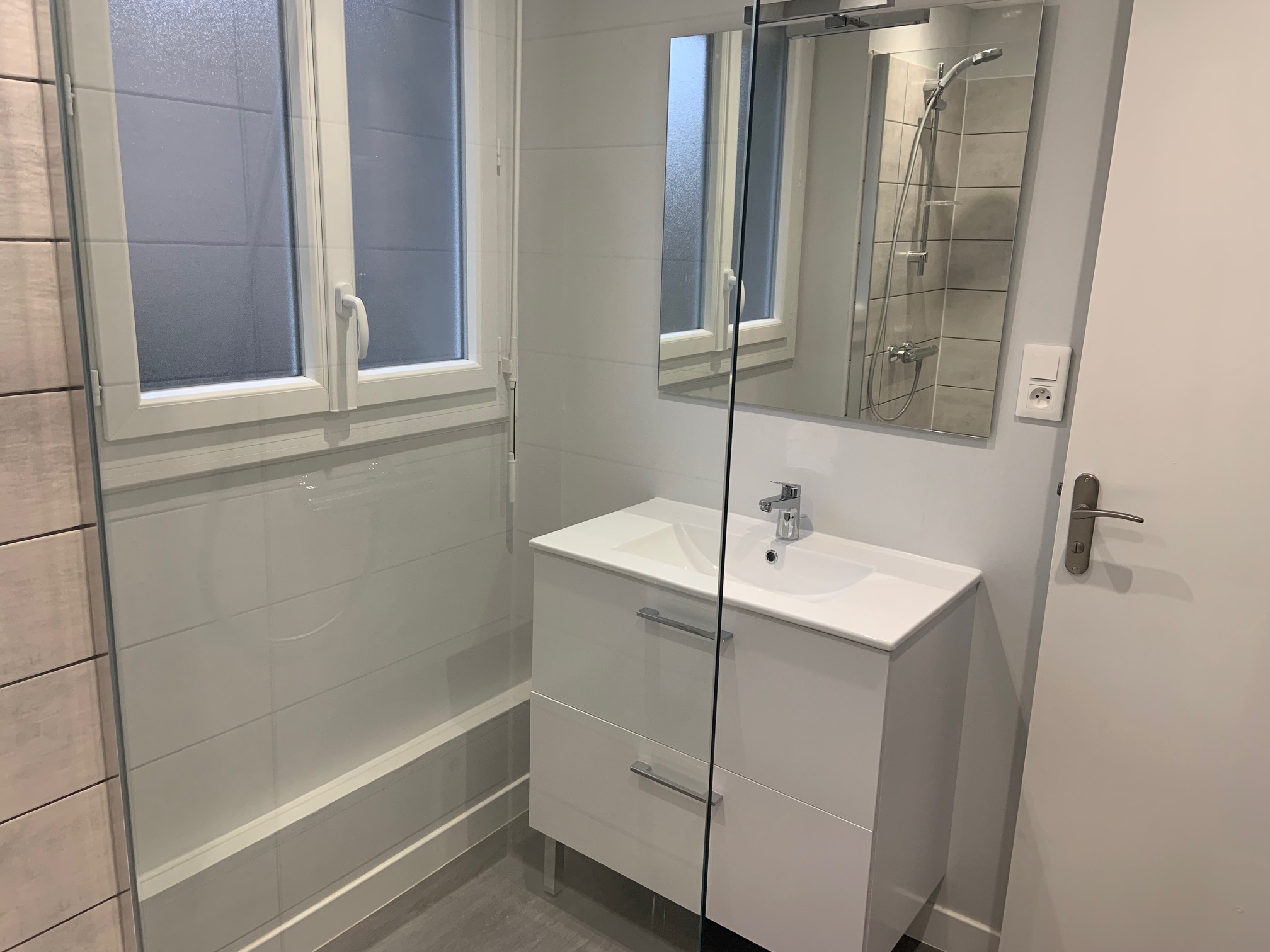 VICHY Proximité plan d&rsquo;eau et quartier Jeanne d&rsquo;Arc - Image 7