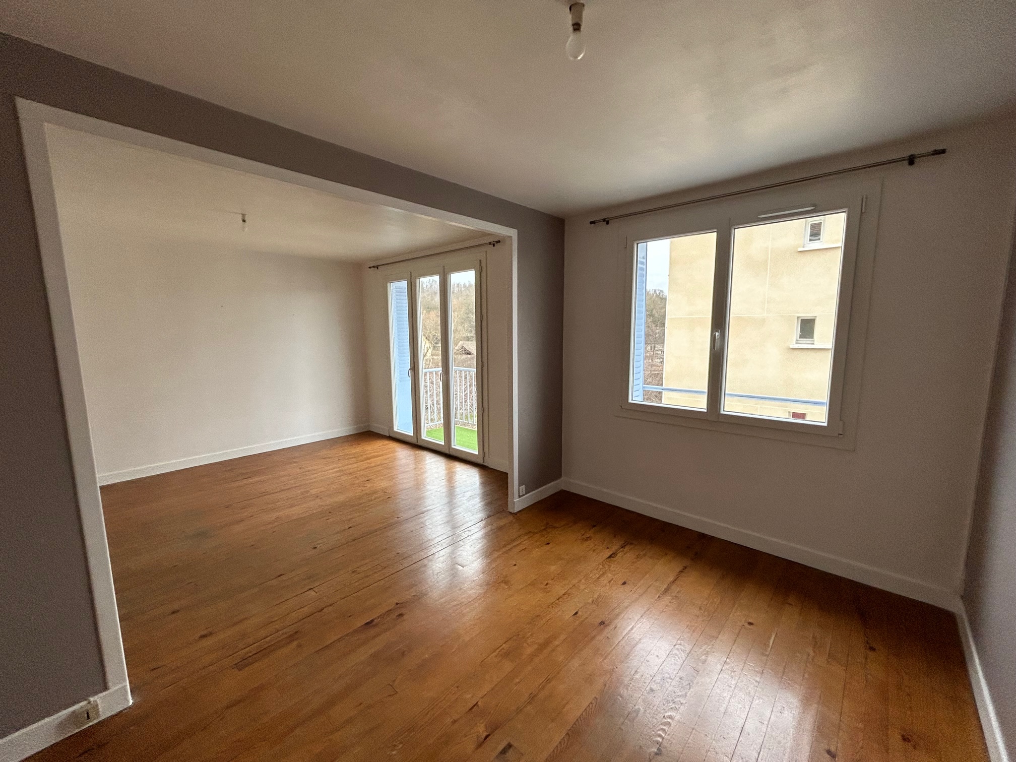 CUSSET – T4 de 68 m2 - Image 1