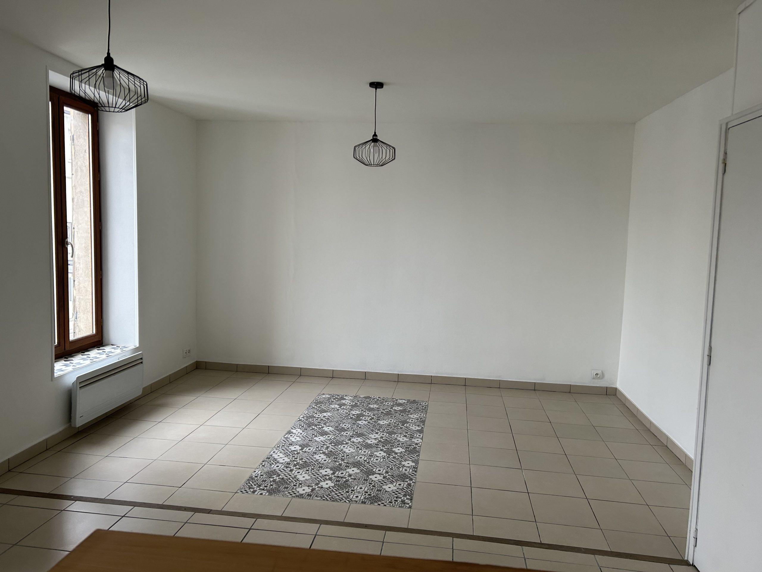 VICHY Prox. Lycée de Presles - Image 2