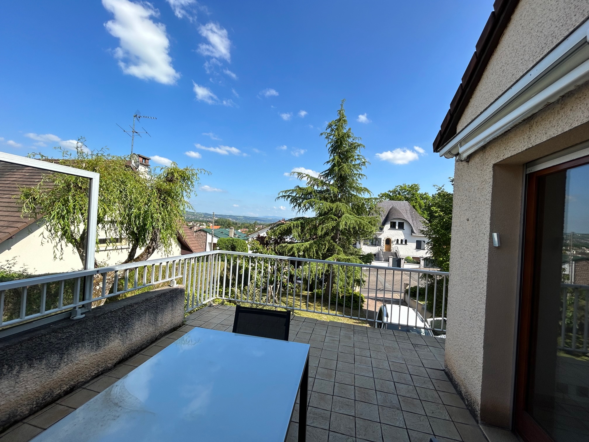 BELLERIVE SUR ALLIER Quartier Résidentiel - Image 6