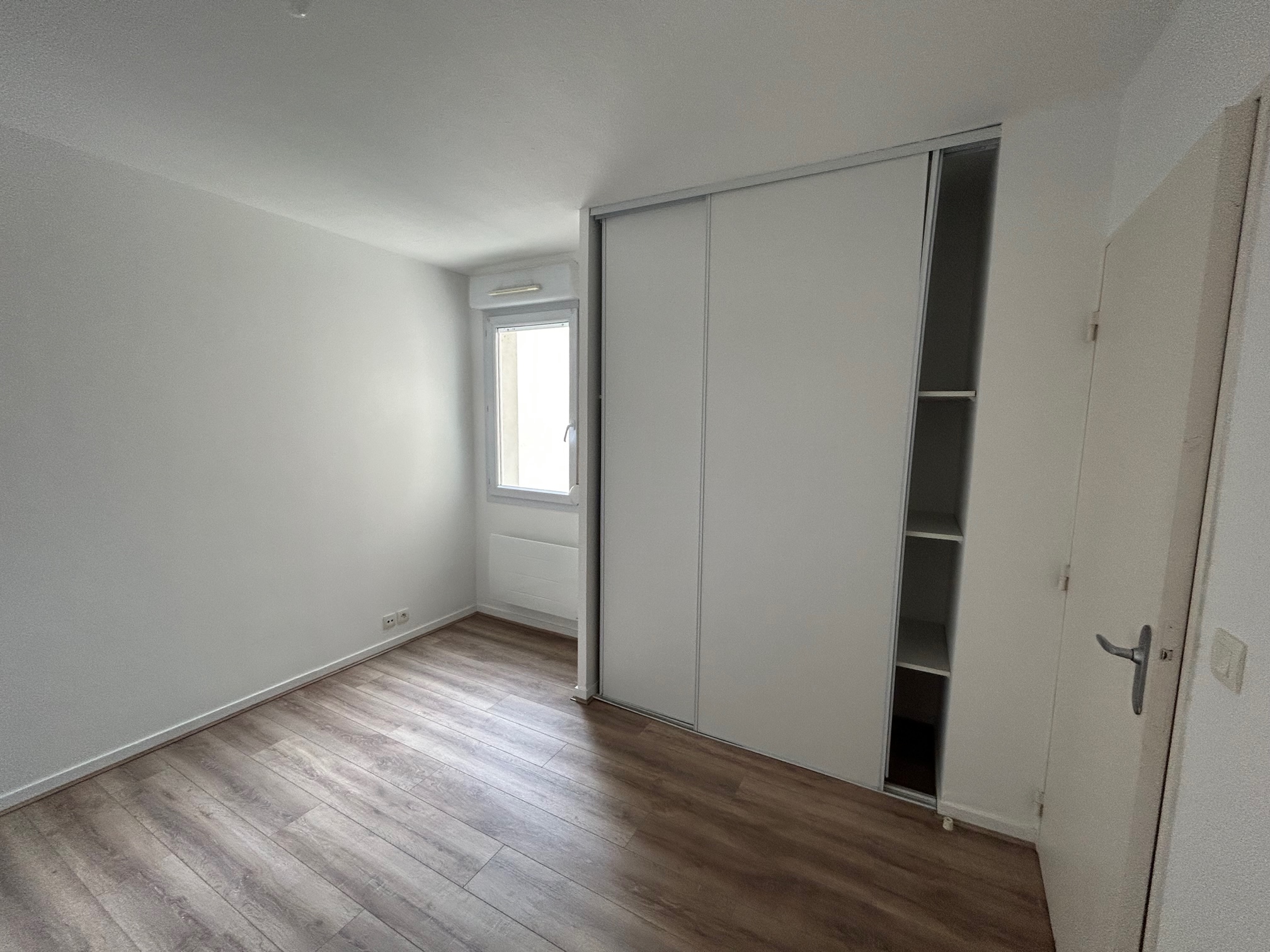 BELLERIVE SUR ALLER – La Dame du Lac - Image 4