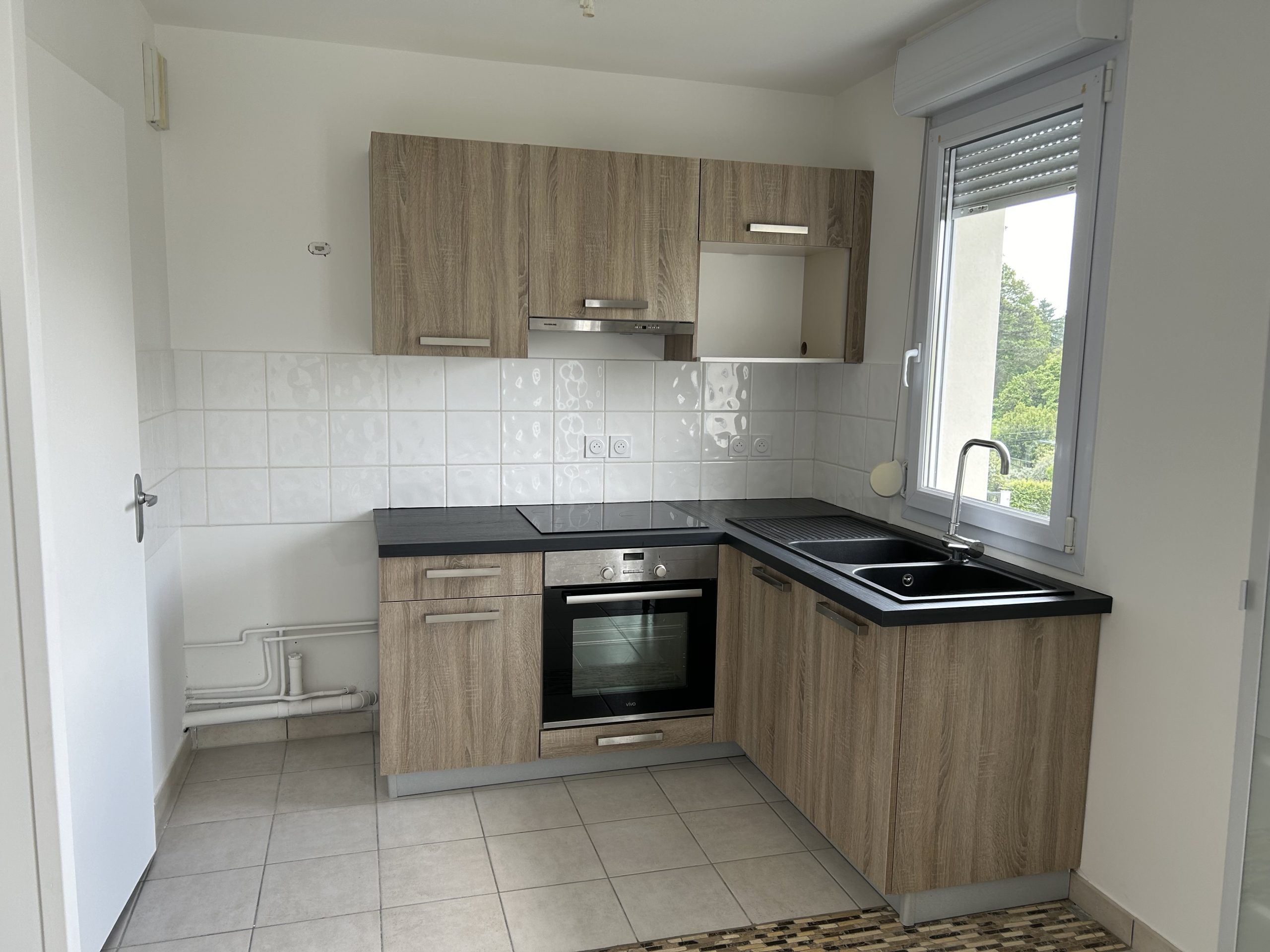 APPARTEMENT T2 BELLERIVE-SUR-ALLIER - Image 4