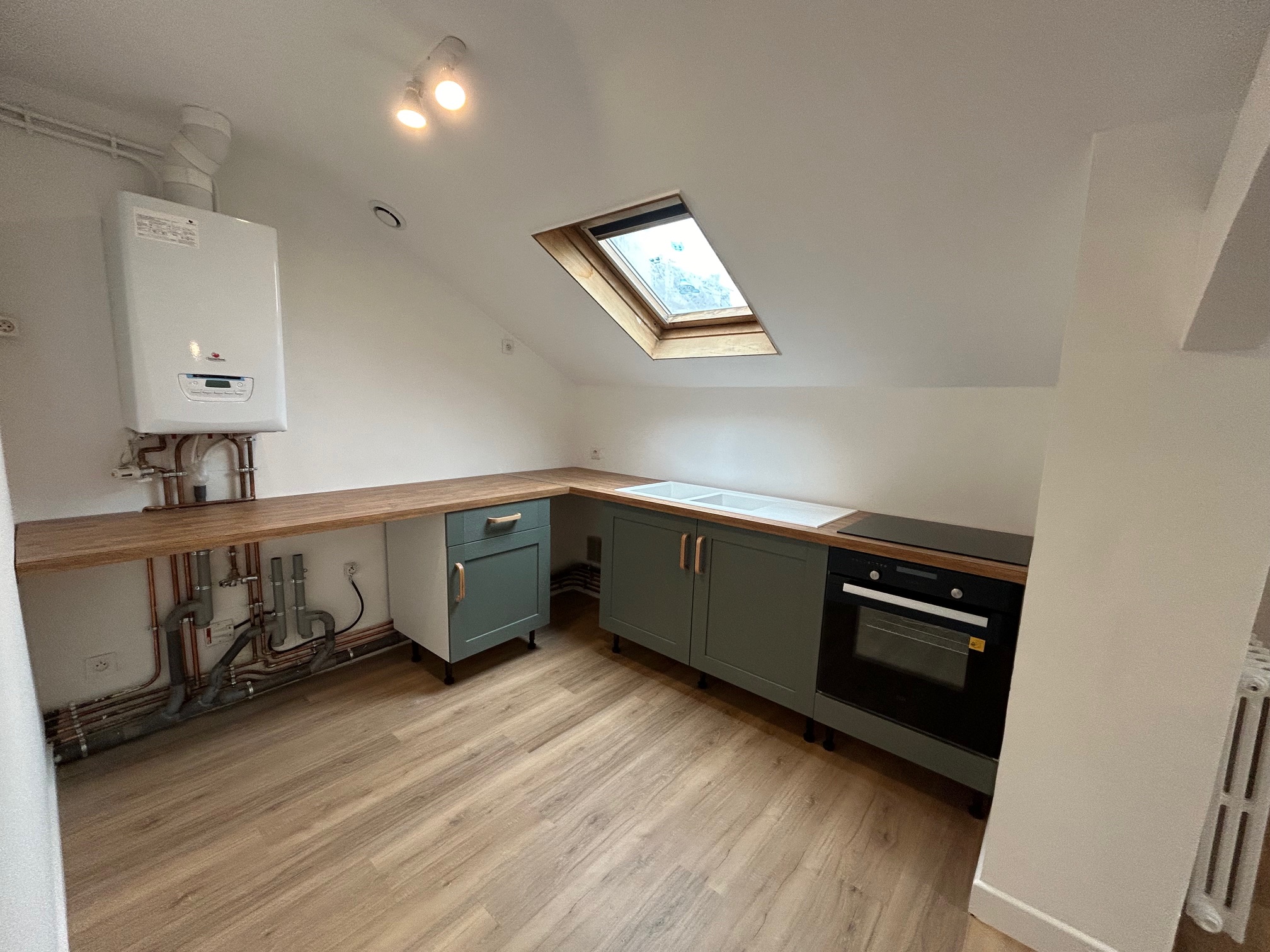 VICHY CENTRE – Quartier Calme - Image 6