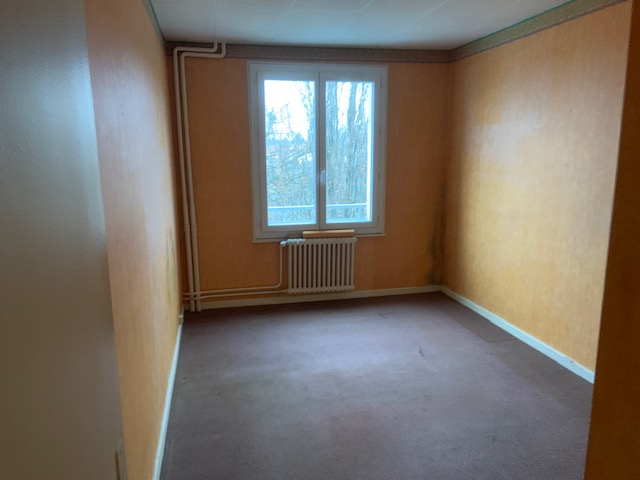 Bellerive Sur Allier, Proximité commerces et commodités - Image 8