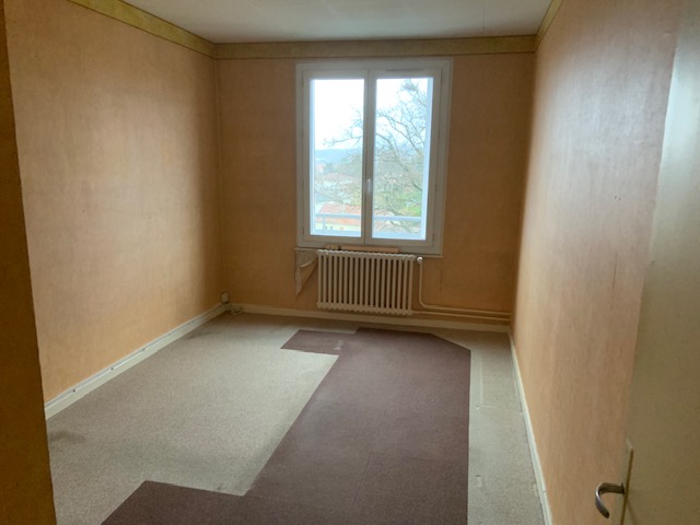 Bellerive Sur Allier, Proximité commerces et commodités - Image 7