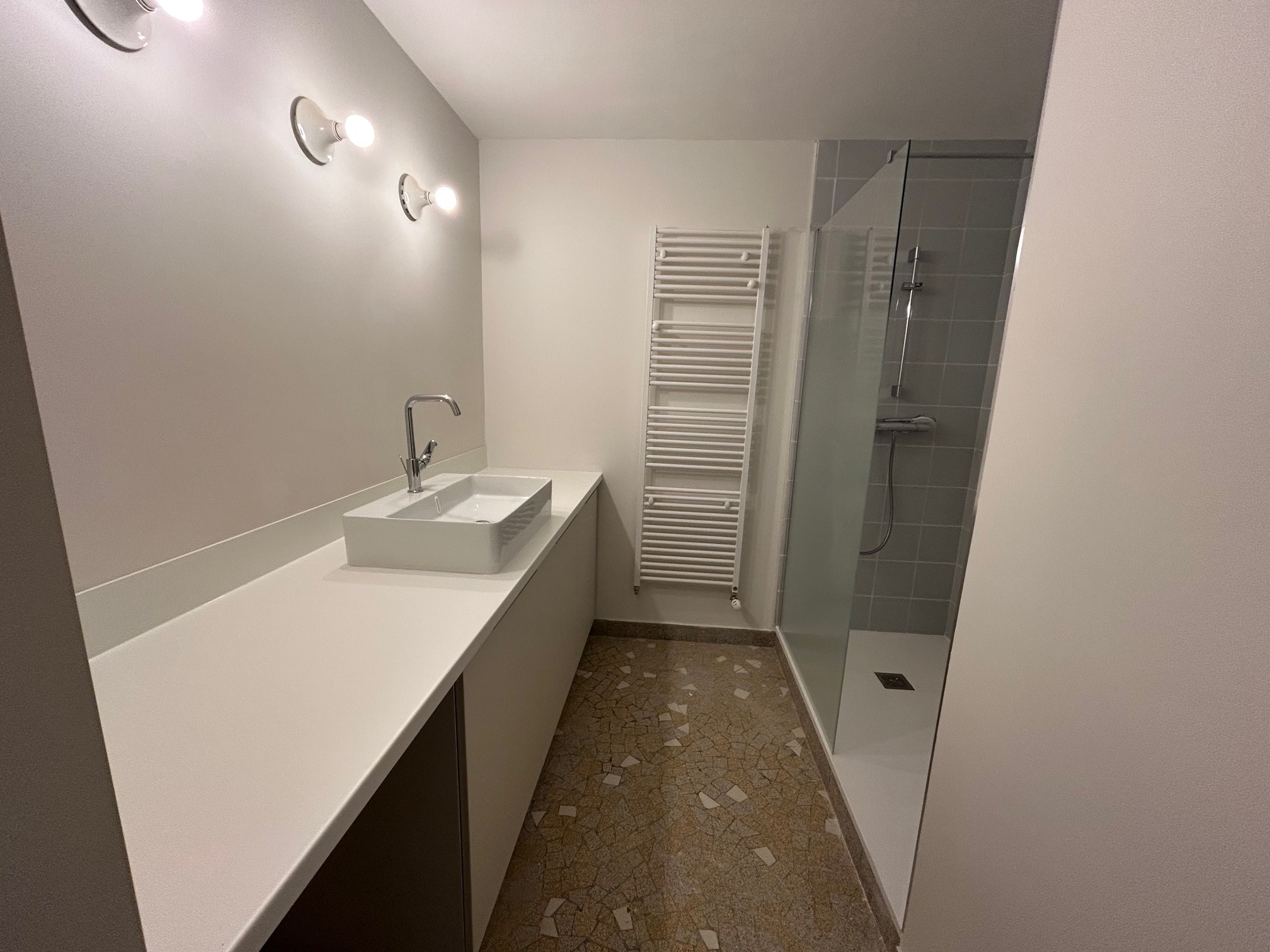 VICHY Appartement type 3 avec garage - Image 9