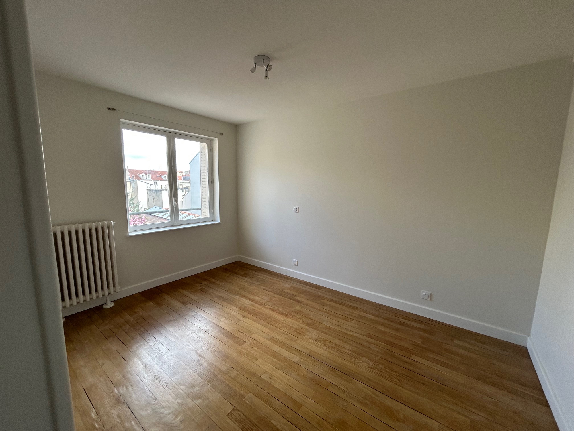 VICHY Appartement type 3 avec garage - Image 3