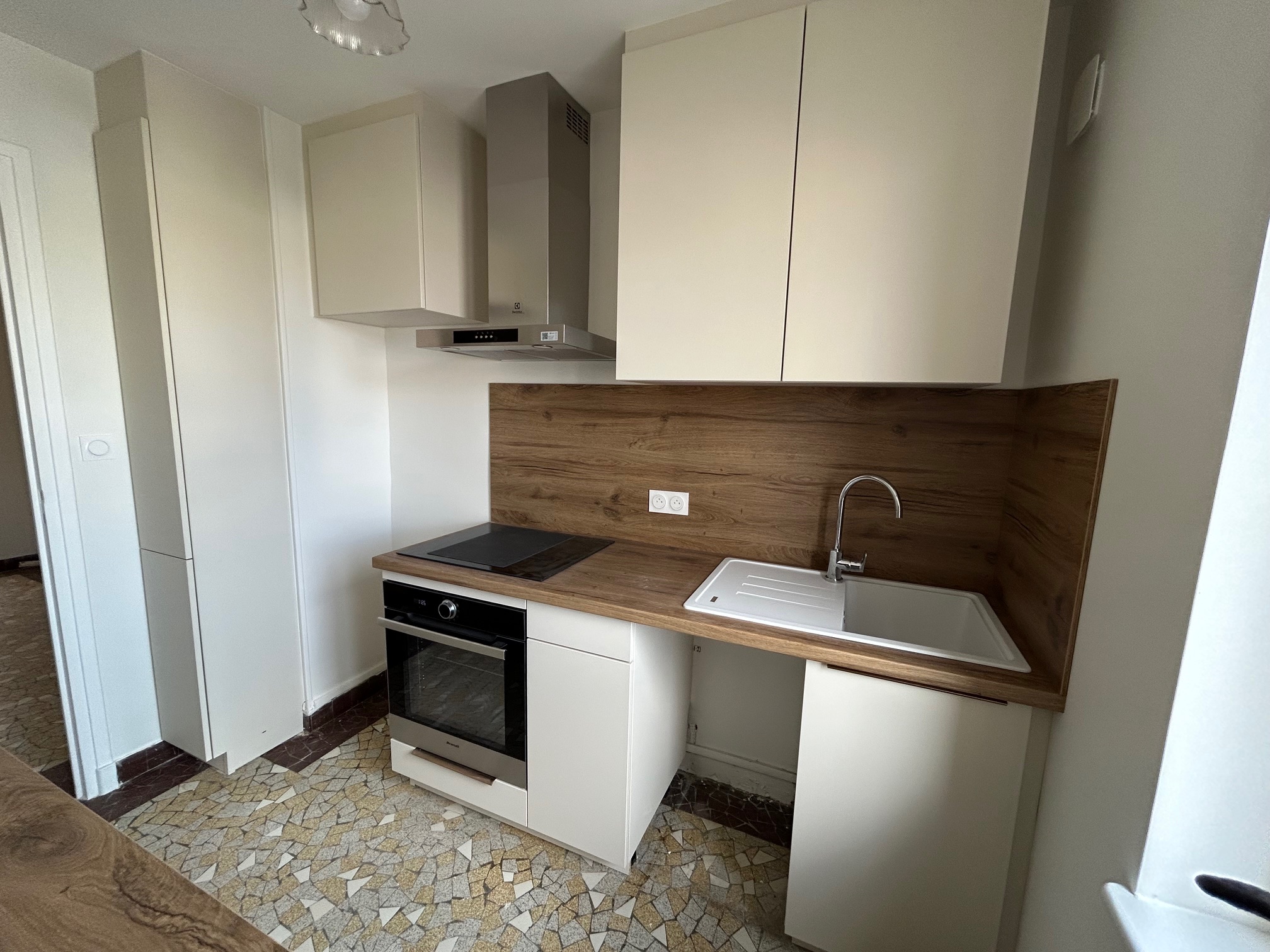 VICHY Appartement type 3 avec garage - Image 2