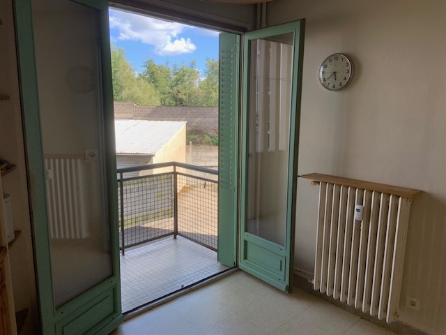 Appartement T4 avec Balcon - Image 2