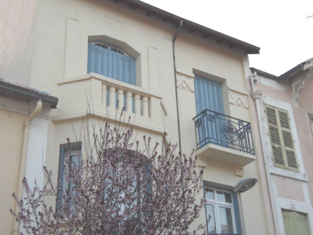 VICHY Entre Jeanne d’Arc et République