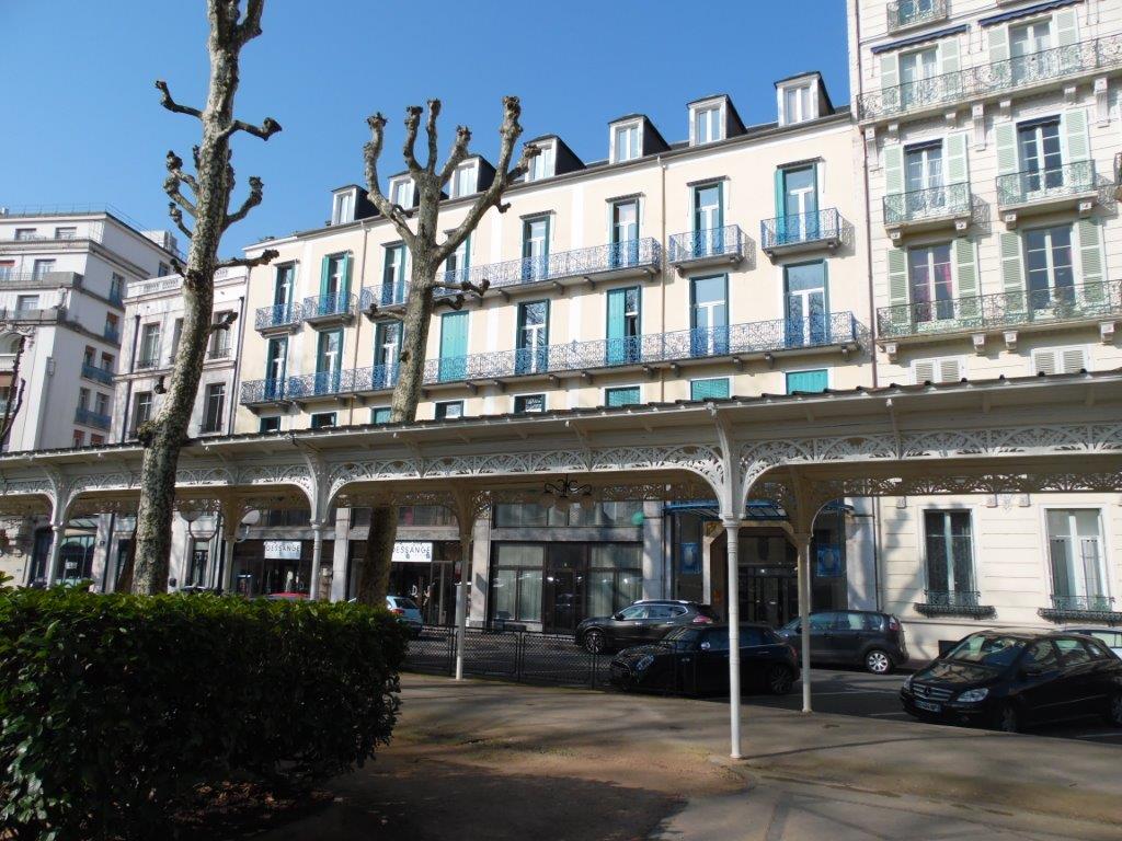 VICHY Entre Parcs et Opéra - Image 1