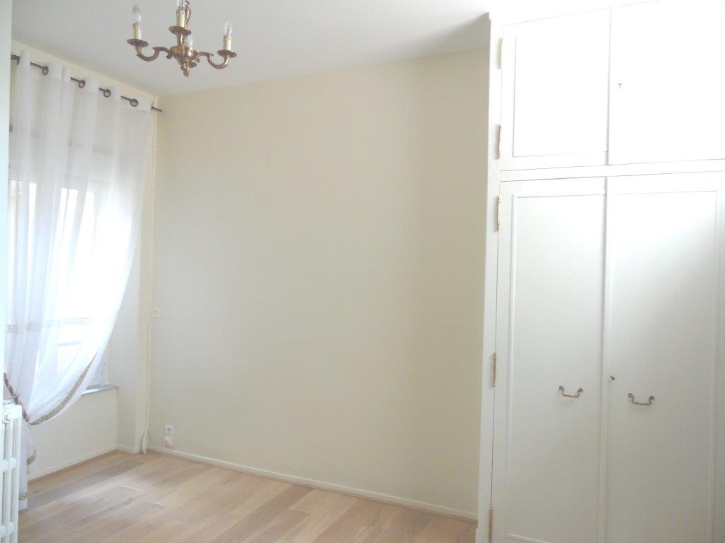 VICHY Prox. gare - Image 6