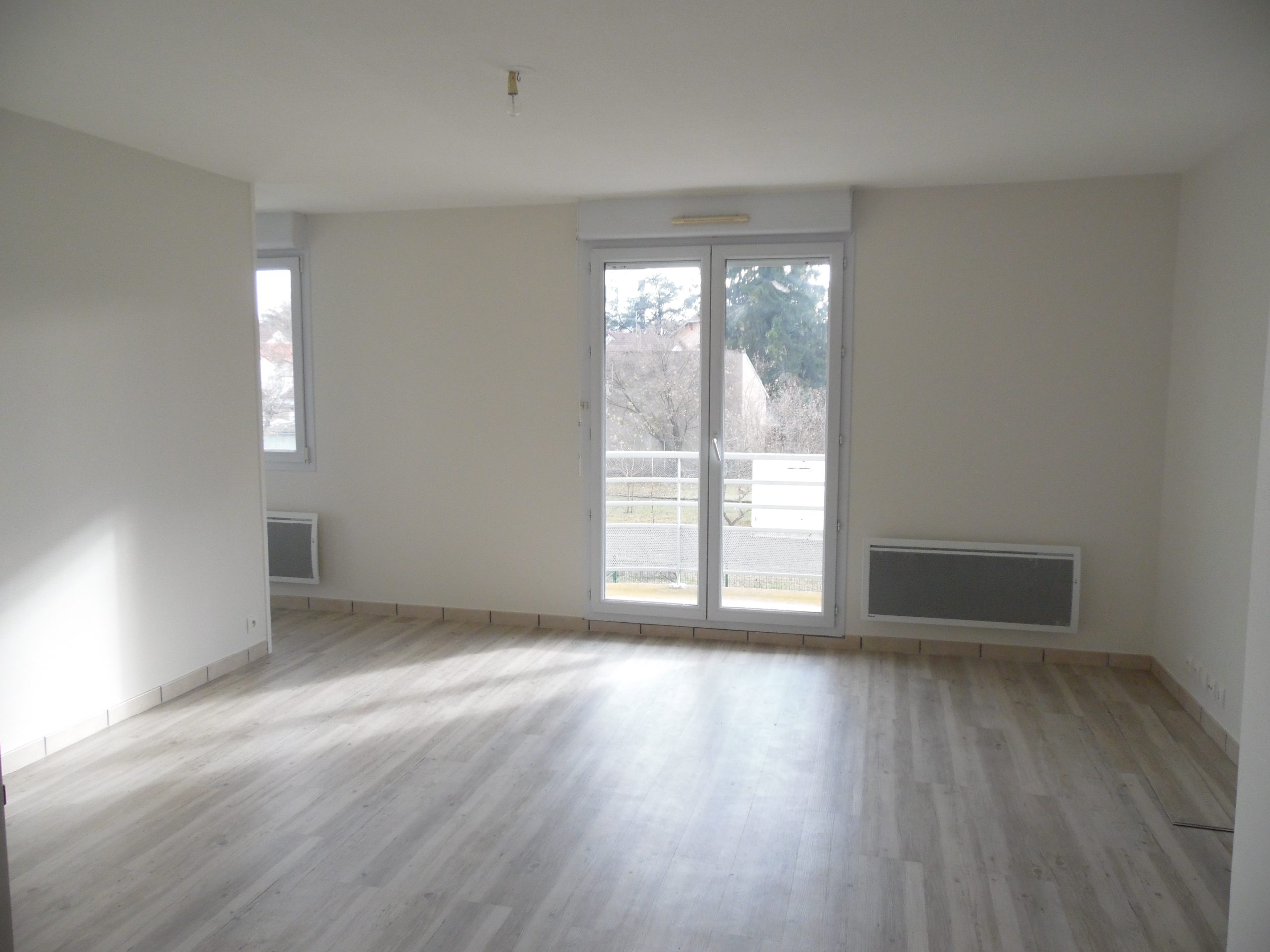 APPARTEMENT VICHY CENTRE - Image 1