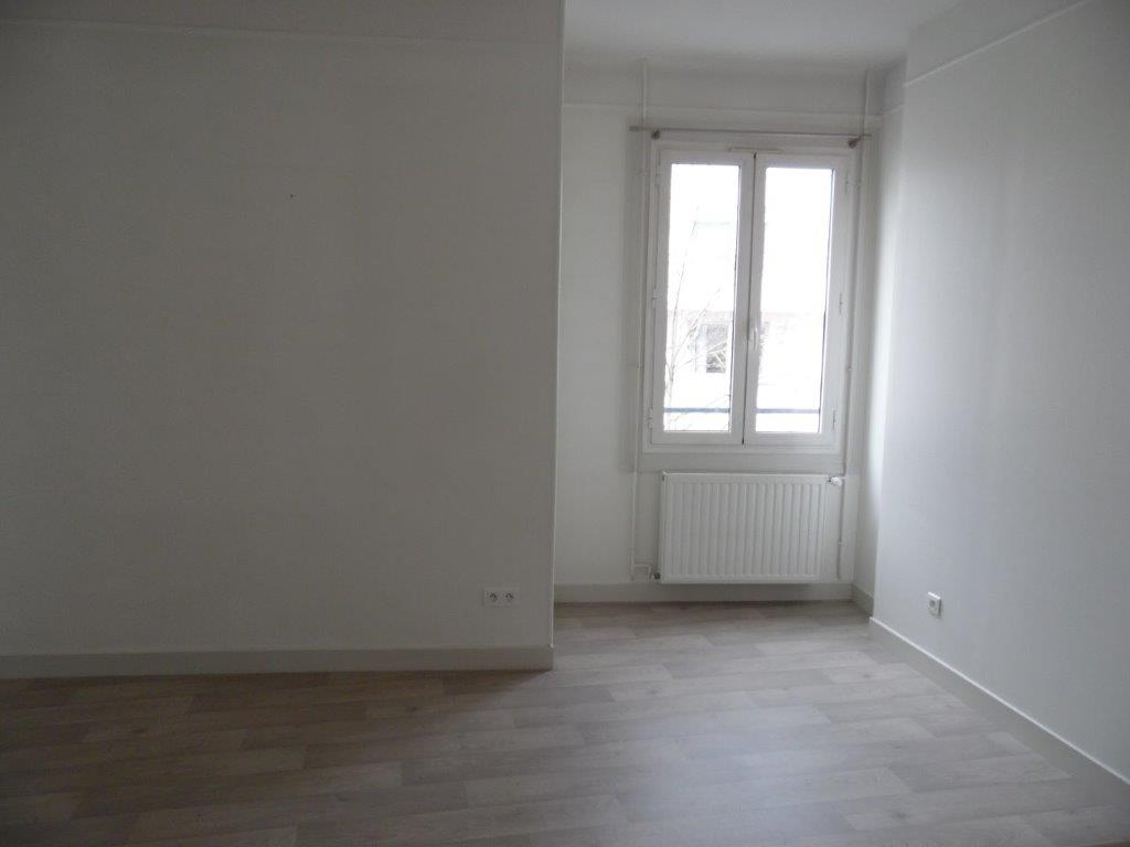 VICHY Entre centre ville et Marché Couvert - Image 3