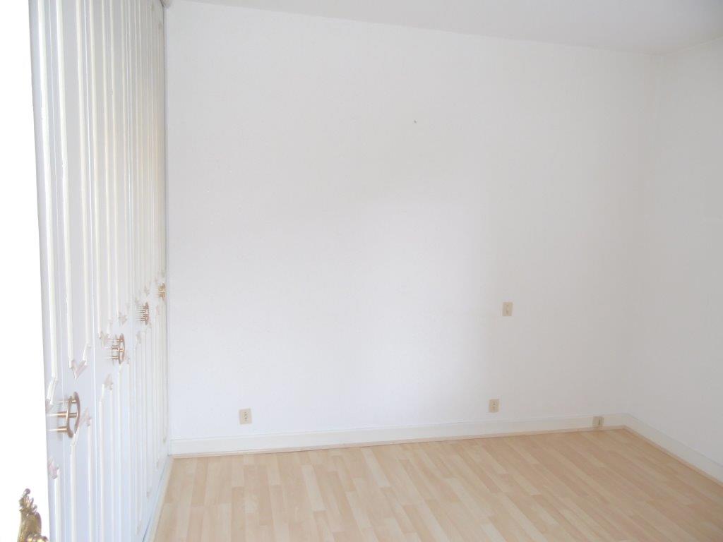 VICHY ENTRE MARCHE ET CENTRE VILLE - Image 4