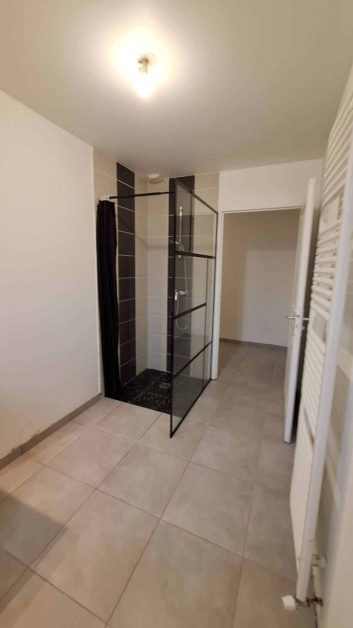 Maison récente de plain pied 94 m2 - Image 4