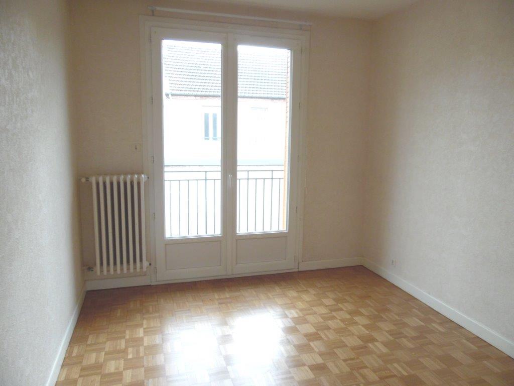 VICHY QUARTIER DE FRANCE - Image 3