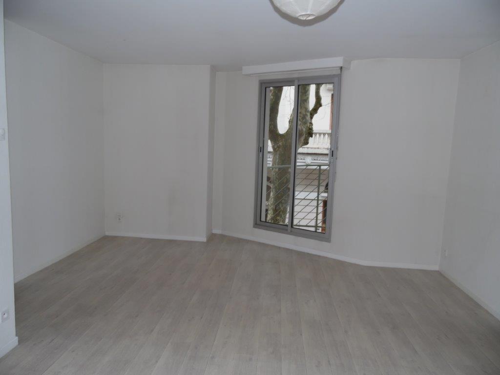 VICHY ENTRE PARCS ET OPERA - Image 6