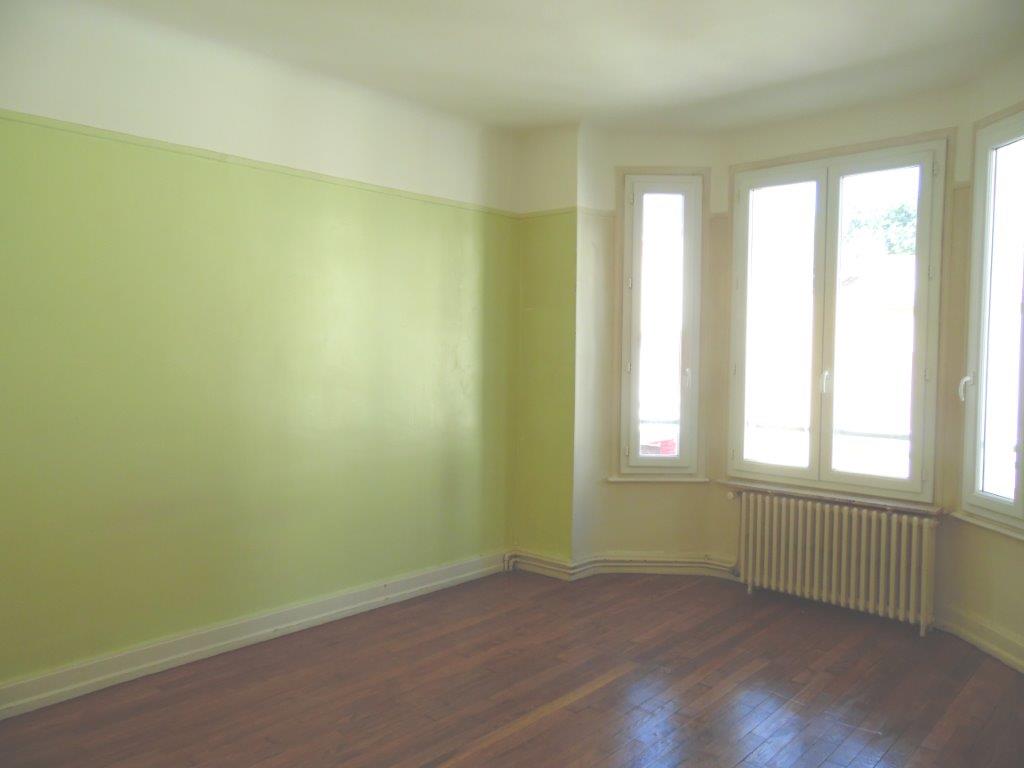 VICHY – Maison Quartier Résidentiel - Image 2