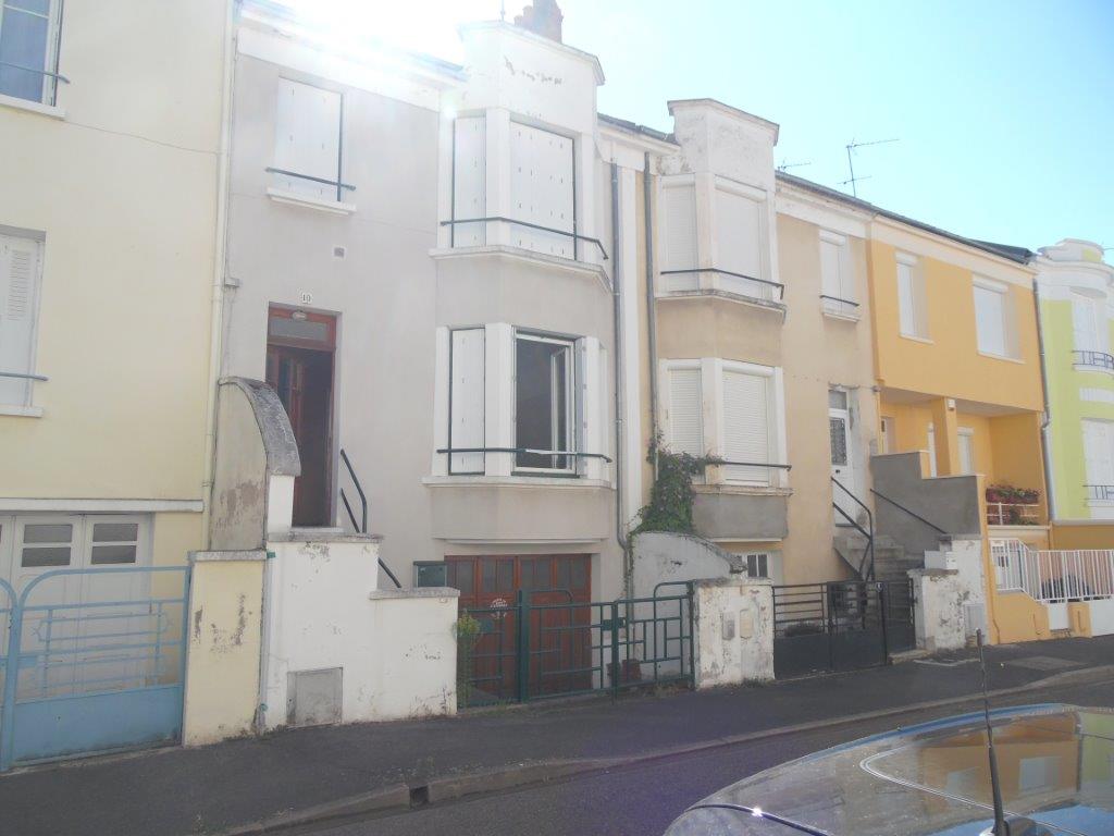 VICHY – Maison Quartier Résidentiel - Image 1