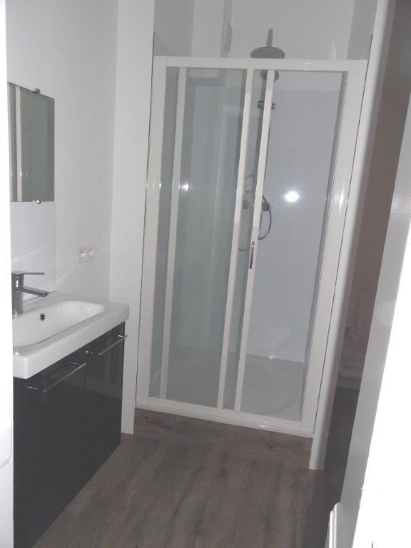 VICHY Entre Jeanne d’Arc et République - Image 5