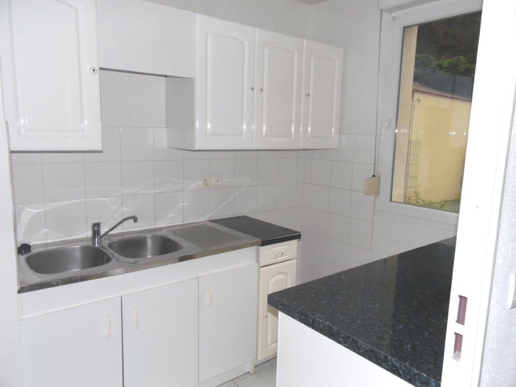 APPARTEMENT BELLERIVE SUR ALLIER - Image 3