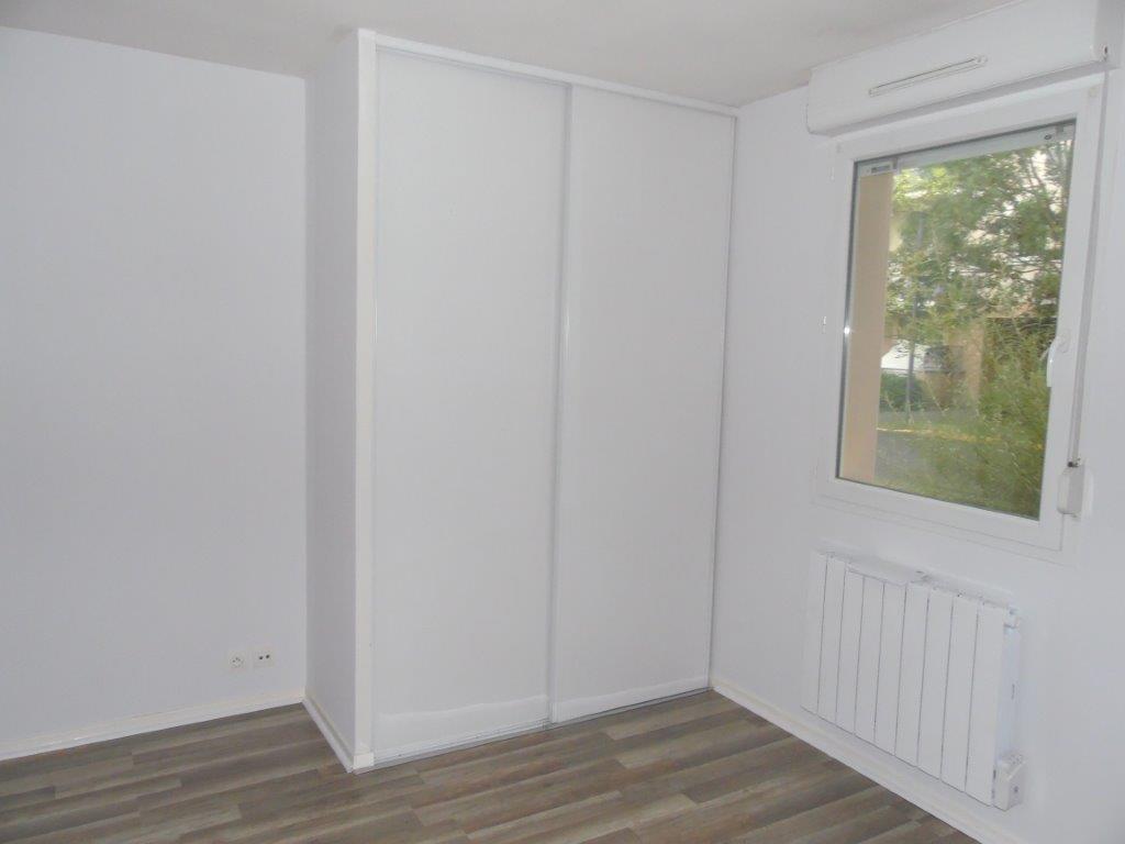 APPARTEMENT BELLERIVE SUR ALLIER - Image 4