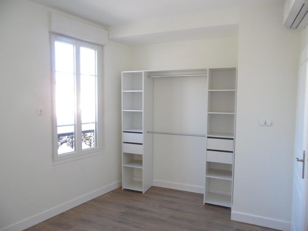 VICHY PROX. MARCHE COUVERT - Image 3