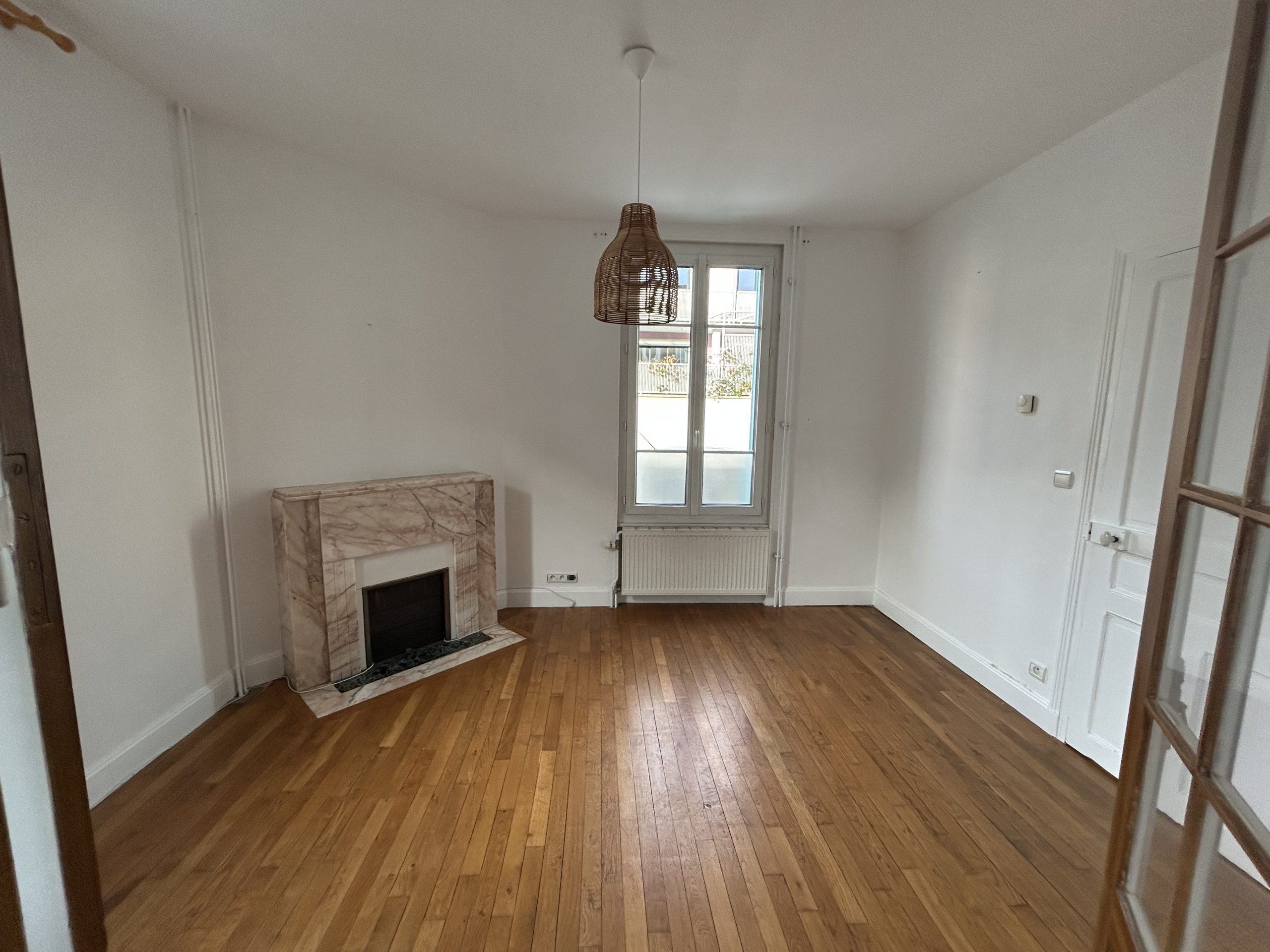 VICHY QUARTIER THERMALE - Image 3