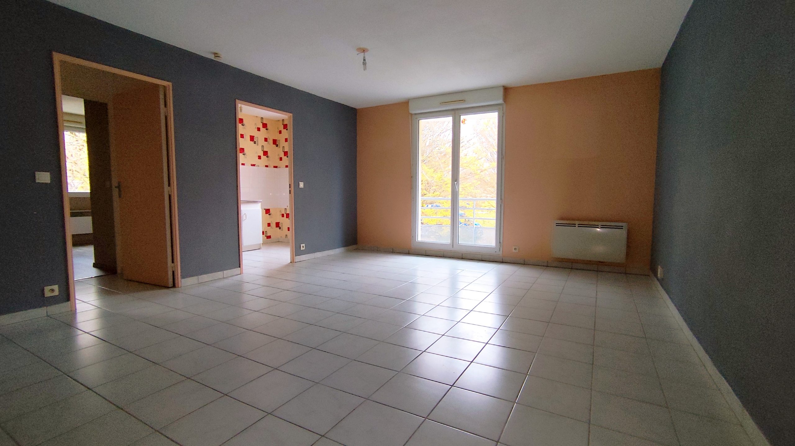 Agréable appartement T3 avec balcon – Bellerive sur Allier - Image 4