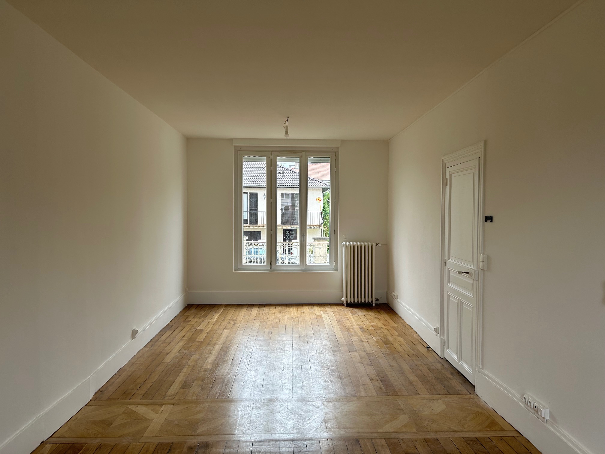 BELLERIVE SUR ALLIER MAISON EN EXCELLENT ETAT - Image 3