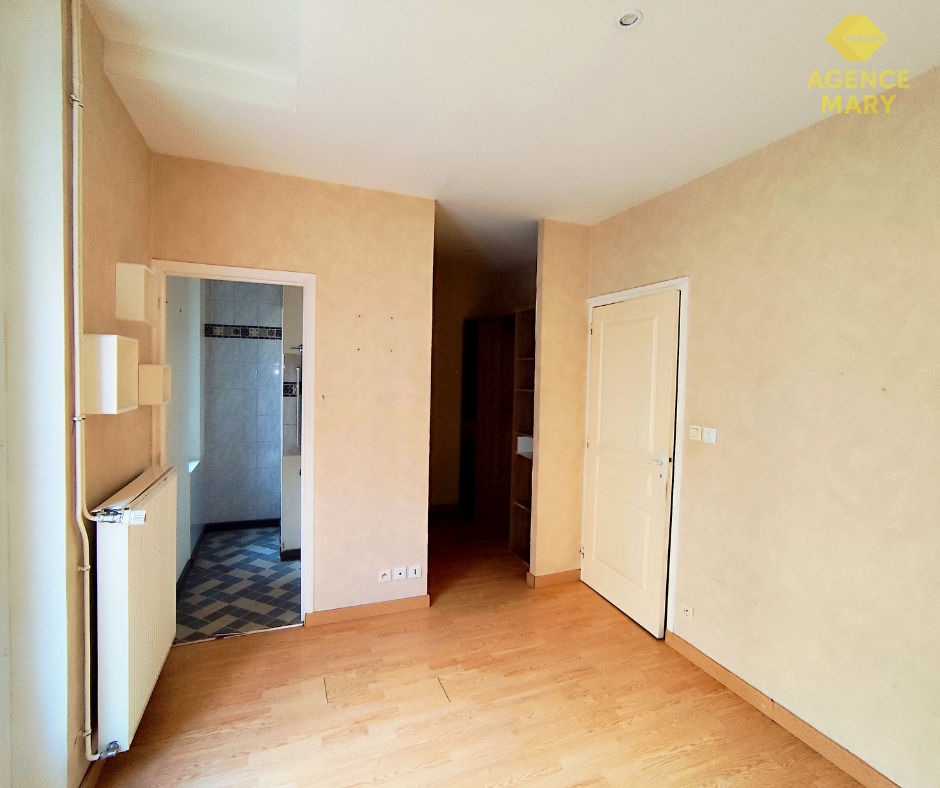 Bel appartement T4 secteur marché couvert - Image 6