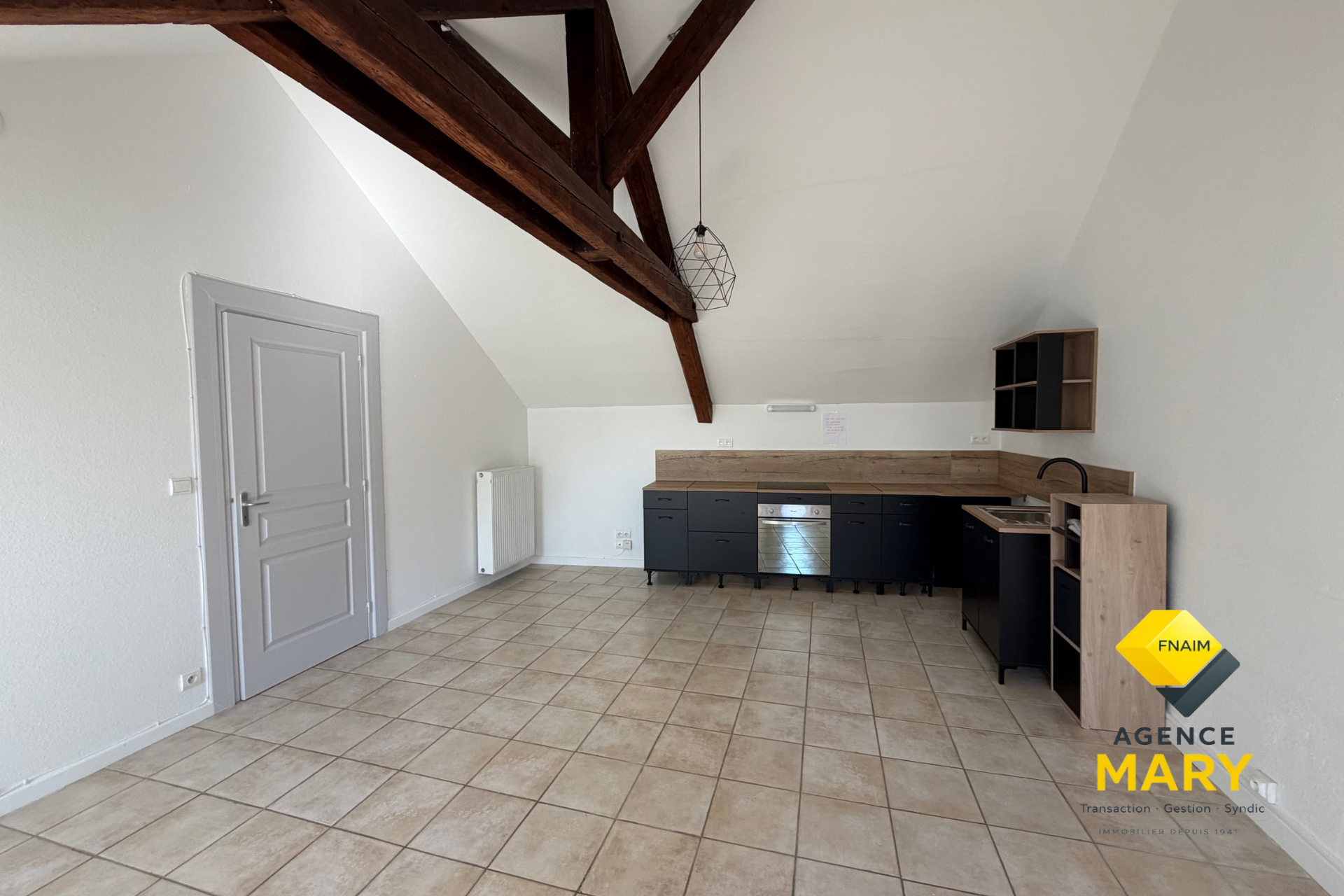 Appartement T2 mansardé – 53M² – Vichy - Image 2