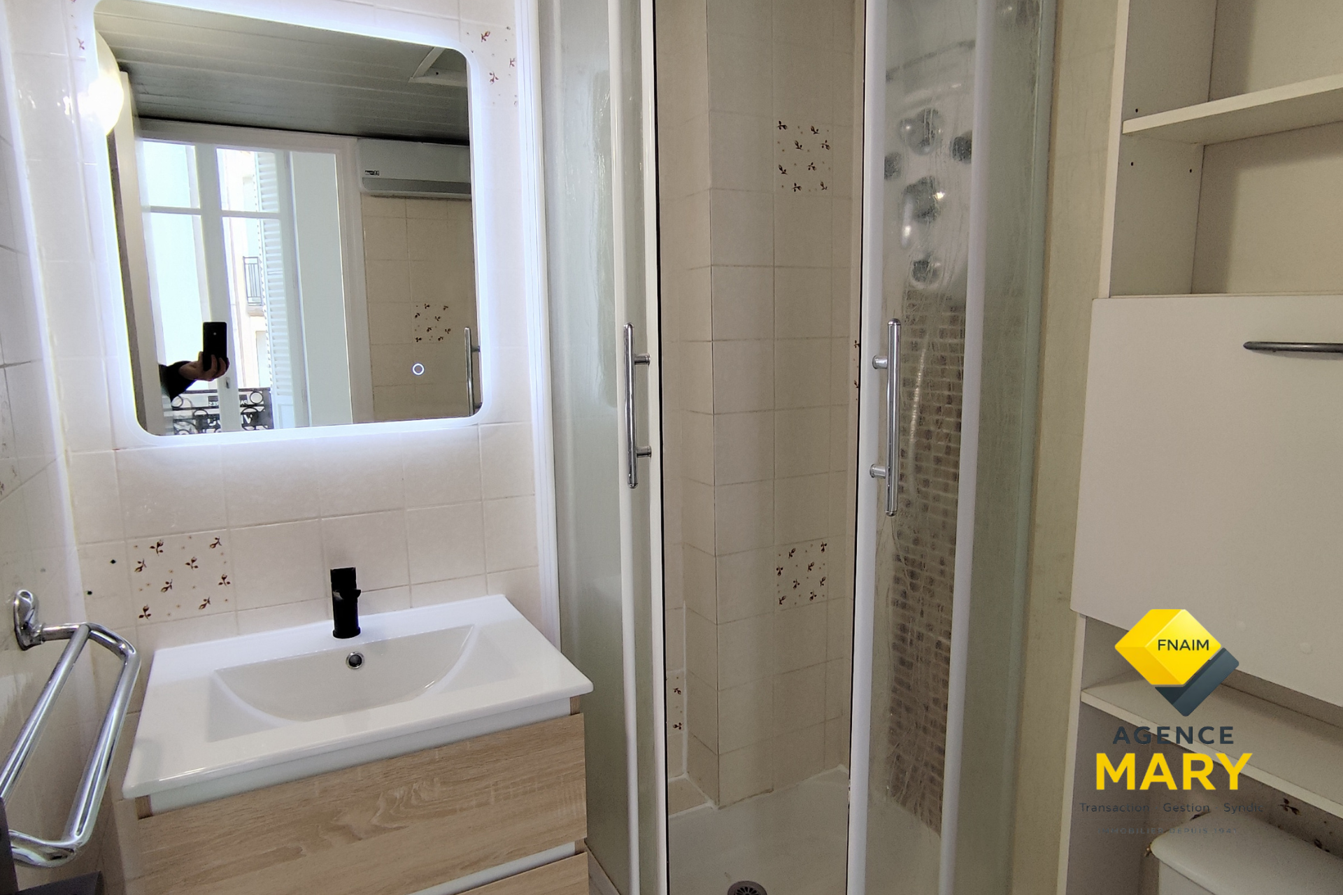 Superbe studio triangle d&rsquo;or – 14M² - Image 7