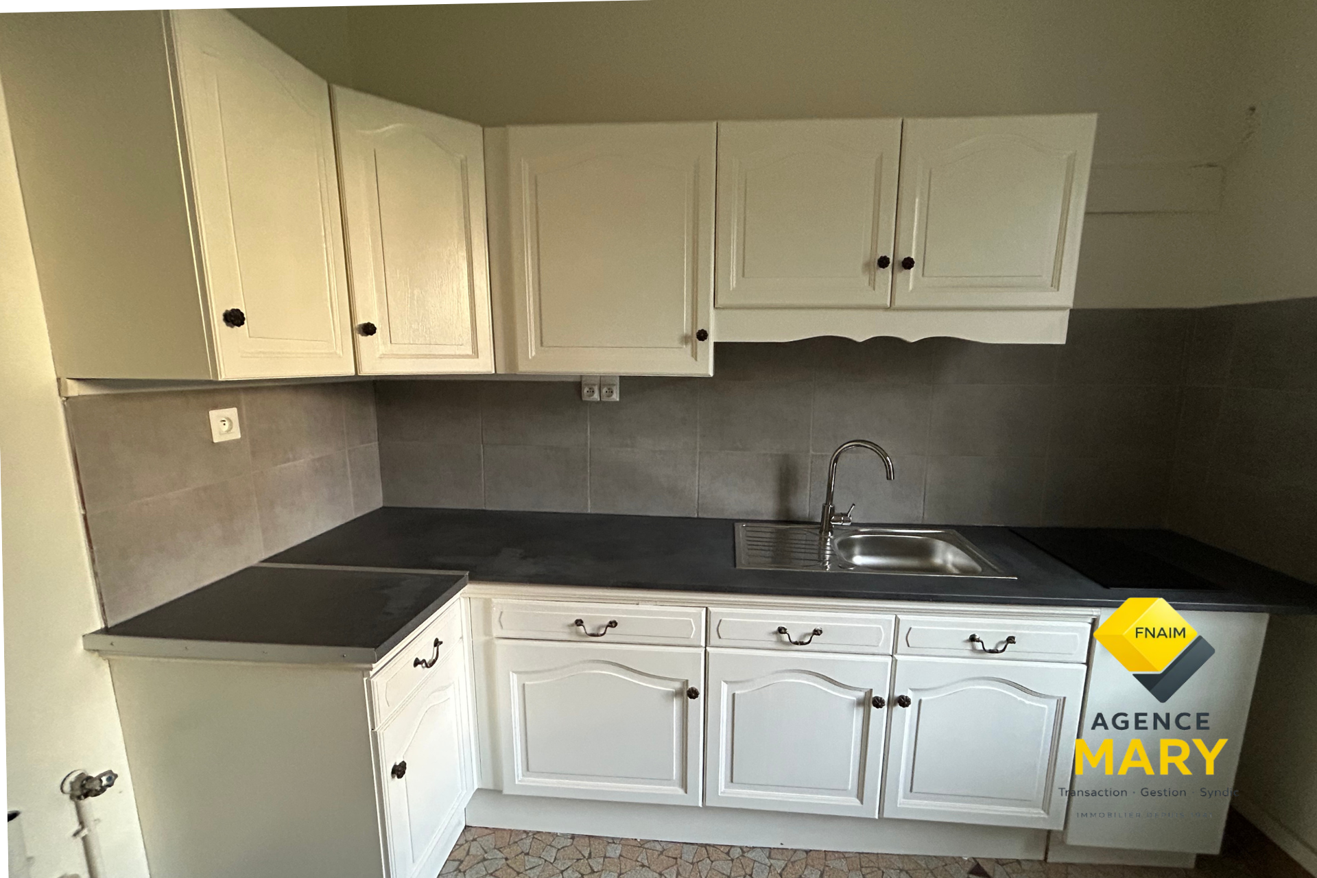 Studio en rez-de-chaussée – 26M² – Vichy