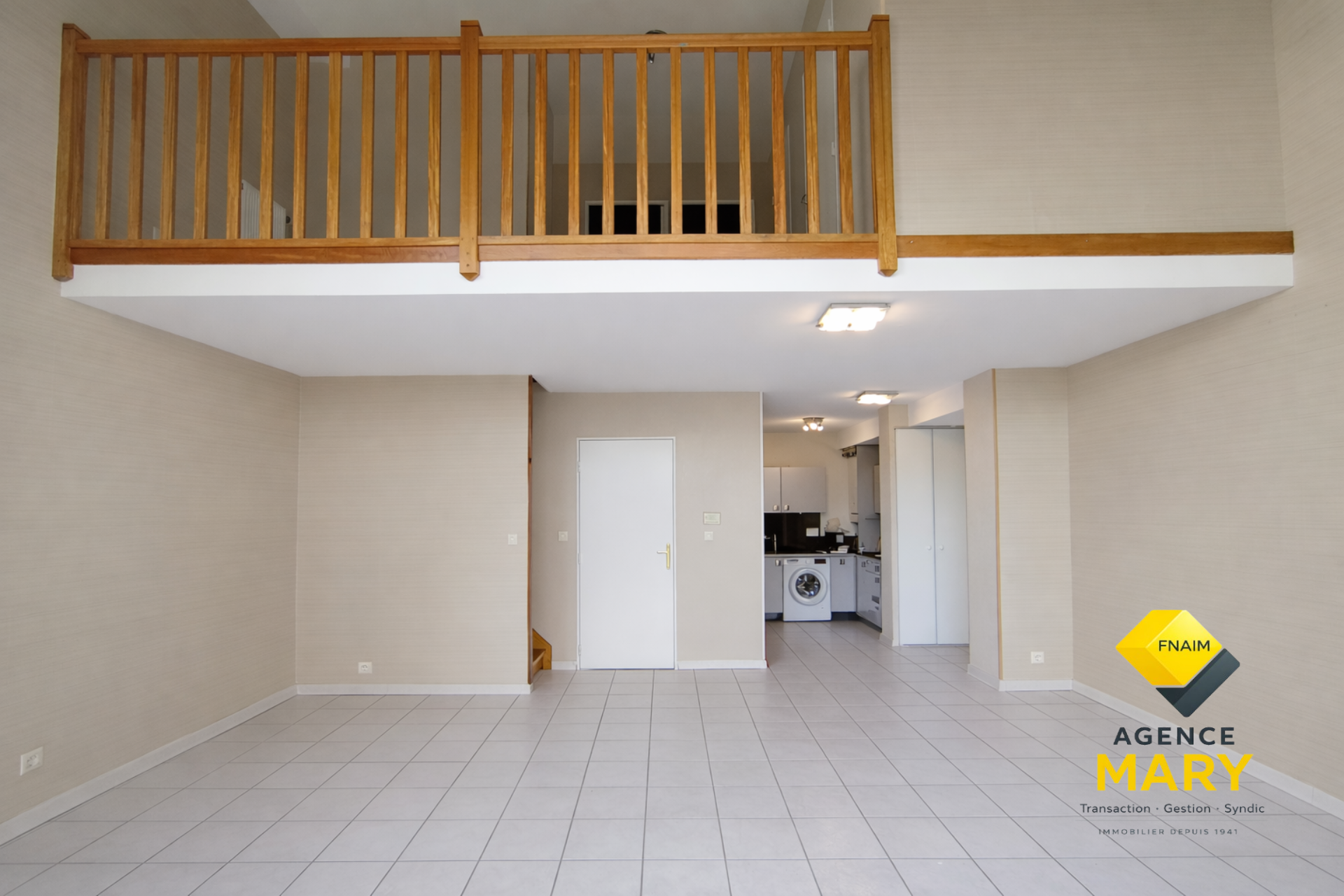 Superbe appartement duplex 91M² avec PARKING – Quartier République proche PLAN D&rsquo;EAU - Image 4