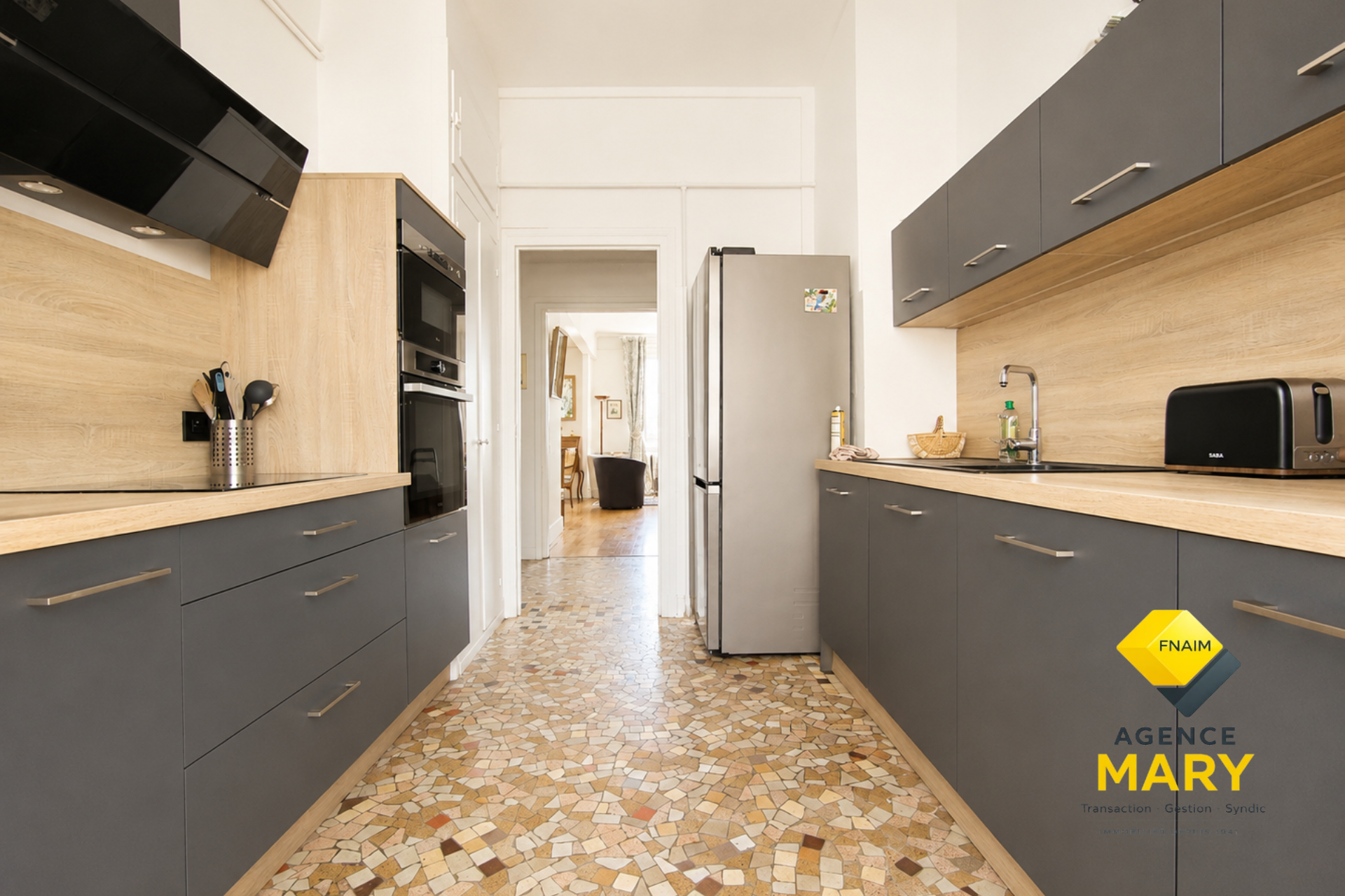 🏡 Appartement de caractère de 71 m² entièrement rénové – Parking, chambre de bonne et terrasse panoramique - Image 7