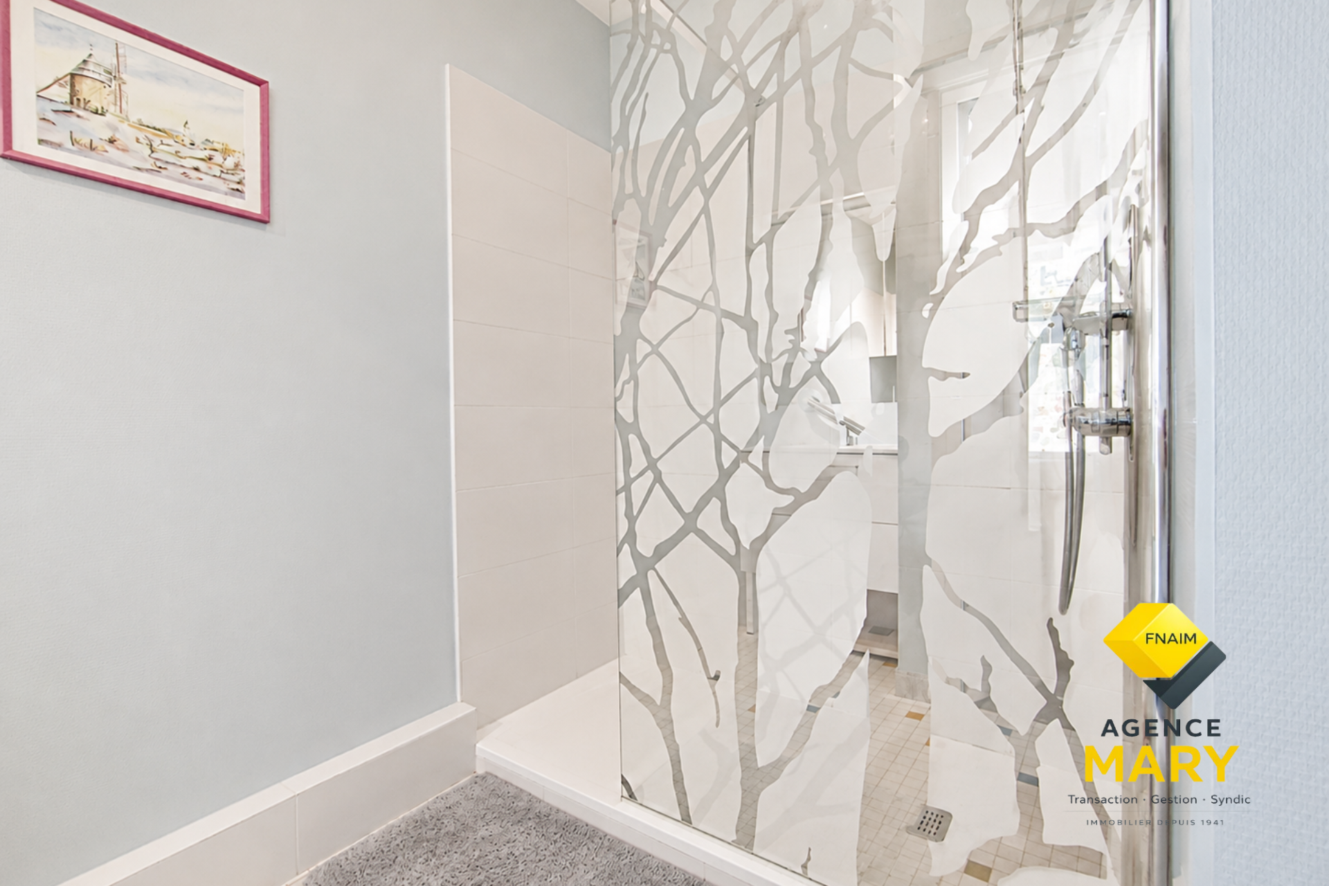SUPERBE APPARTEMENT T3 – Rénové avec vue panoramique sur plan d&rsquo;eau – 81M² - Image 10