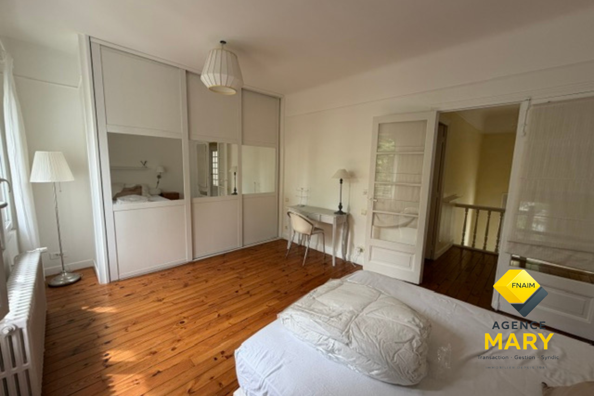 Maison MEUBLEE à louer – 233M² – Vichy entre Marché couvert et Rotonde - Image 4