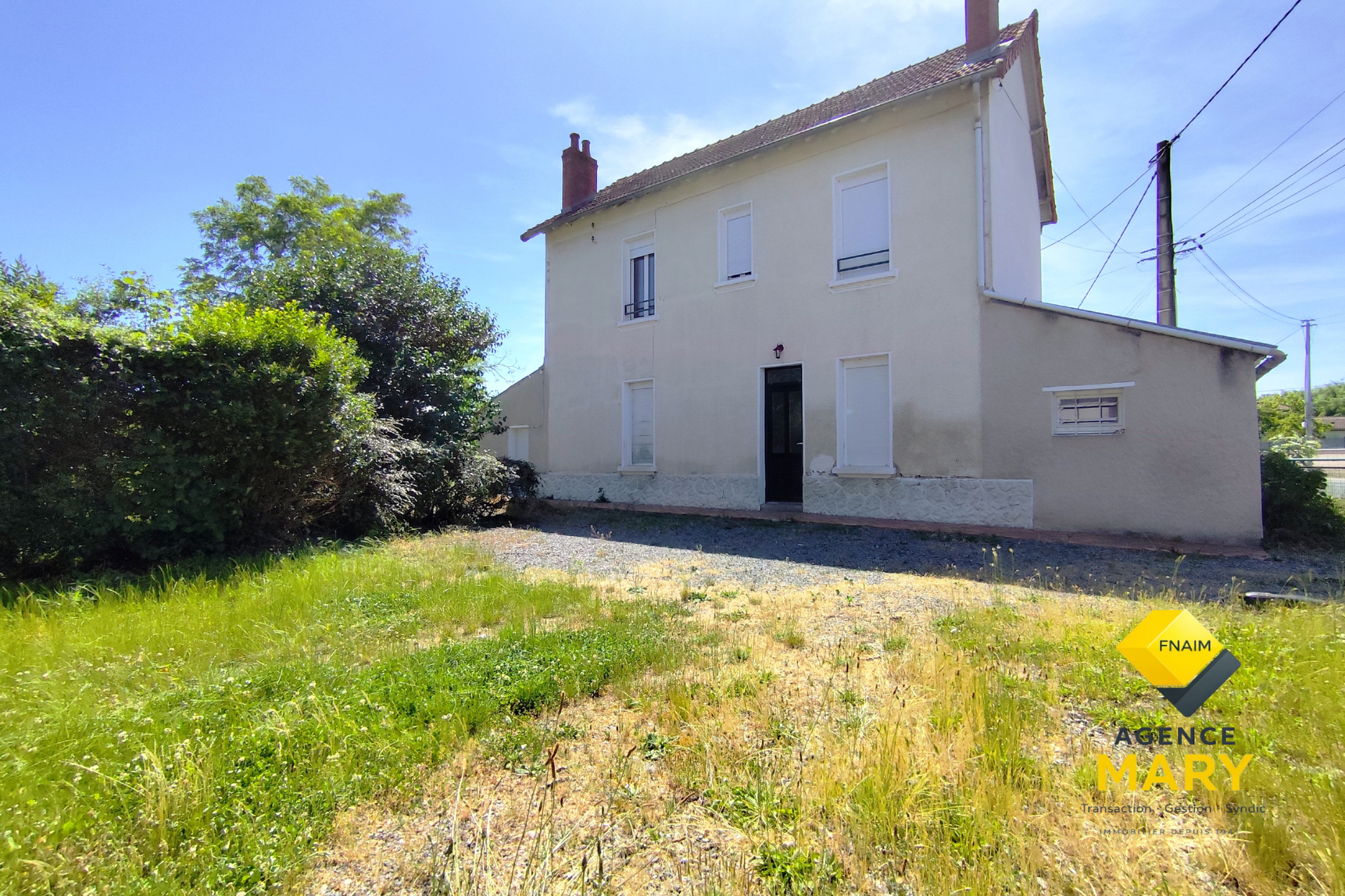 🏡 Maison familiale avec dépendance, jardin et terrain constructible – Saint Rémy en Rollat - Image 2